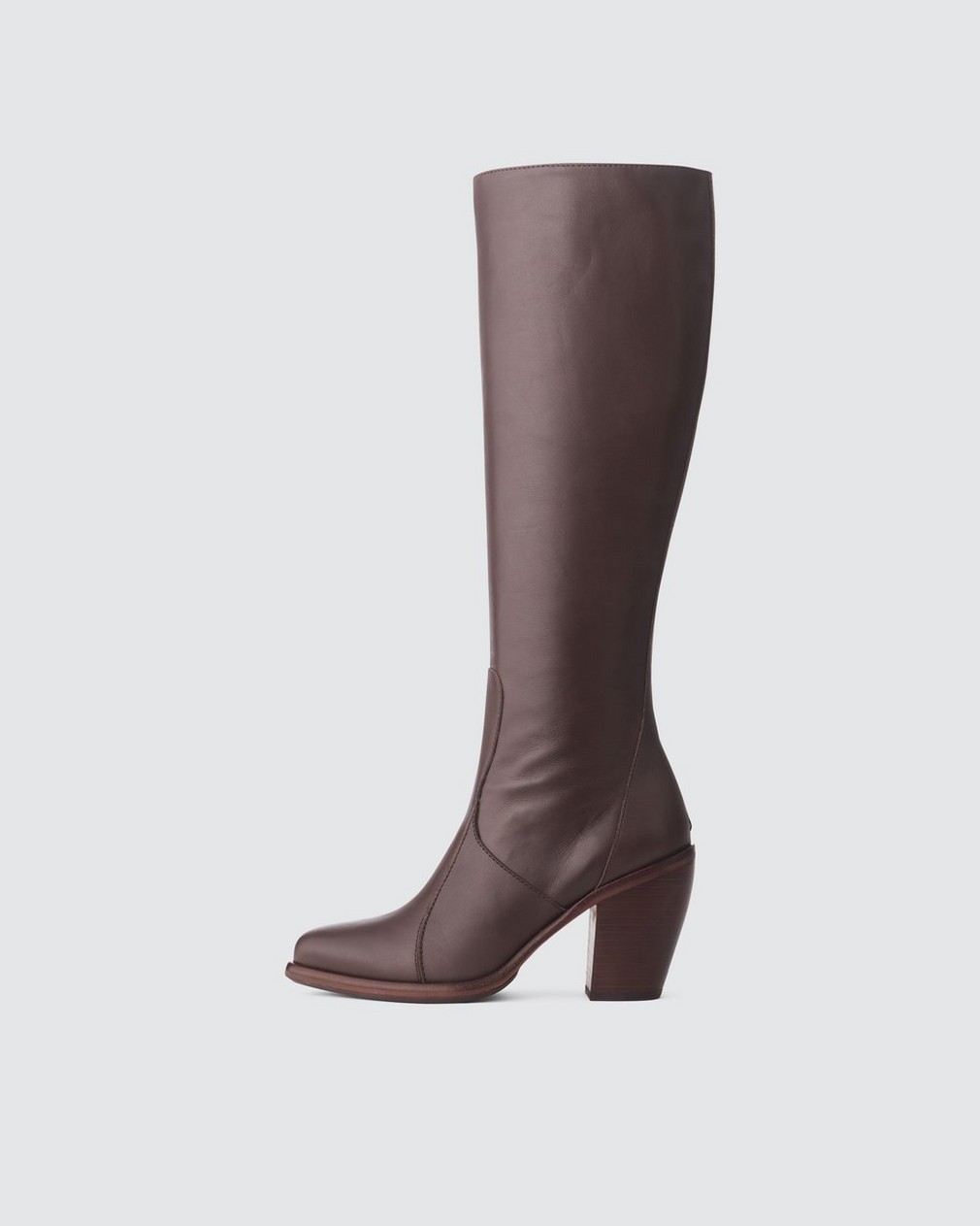 Mustang Knee High Boot - Leather