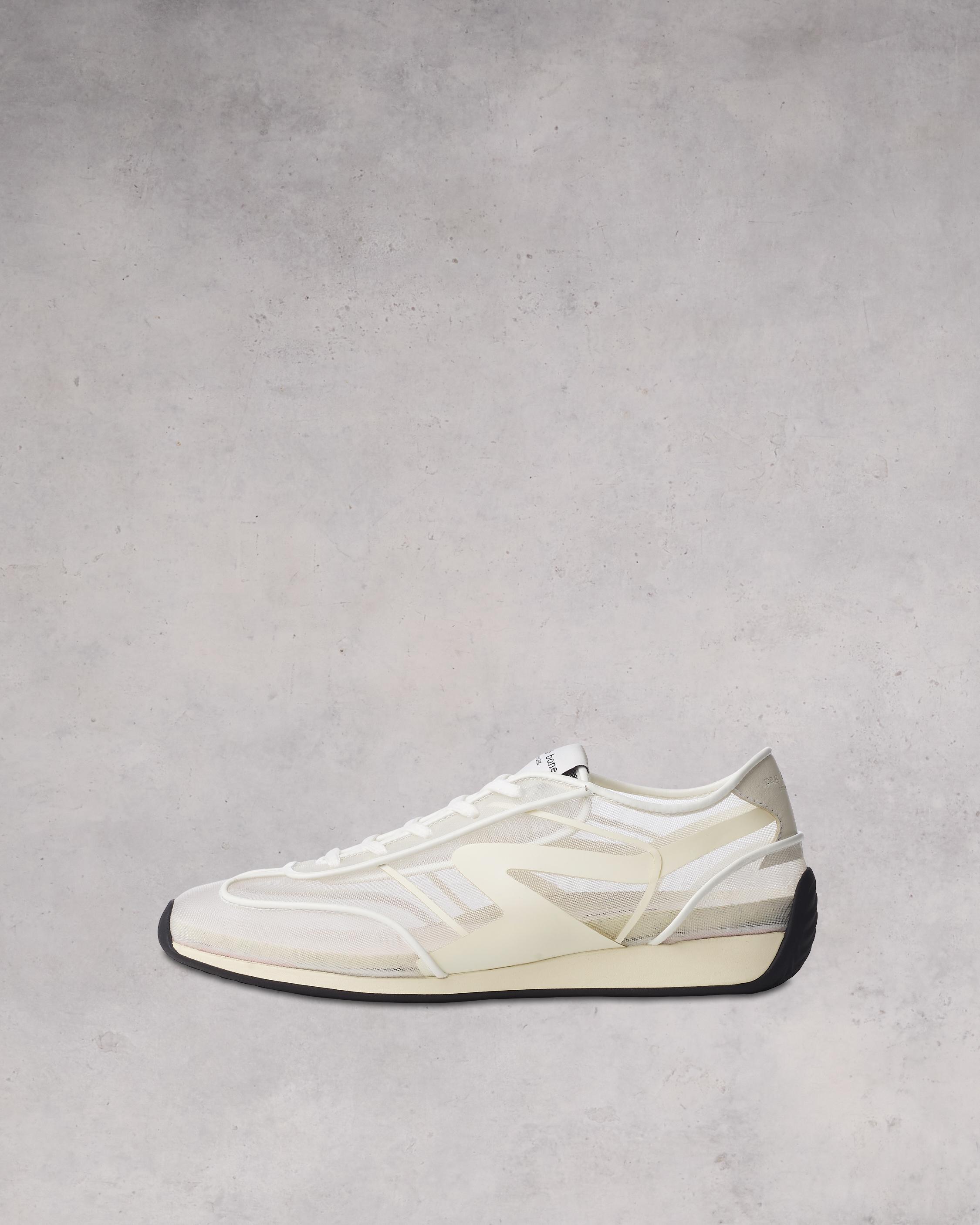 Slim Retro Runner Mesh Sneaker