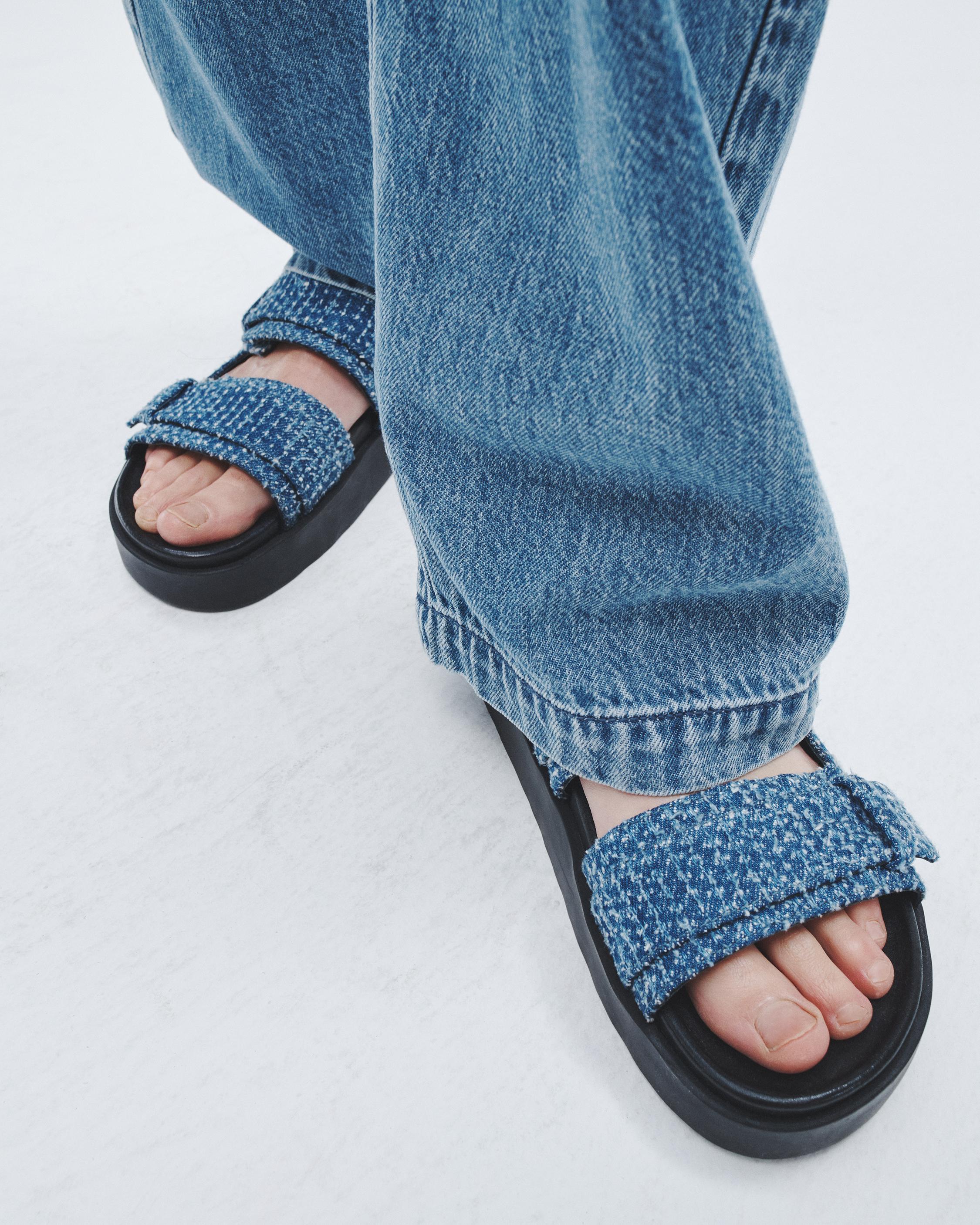 Geo Platform Slide - Denim