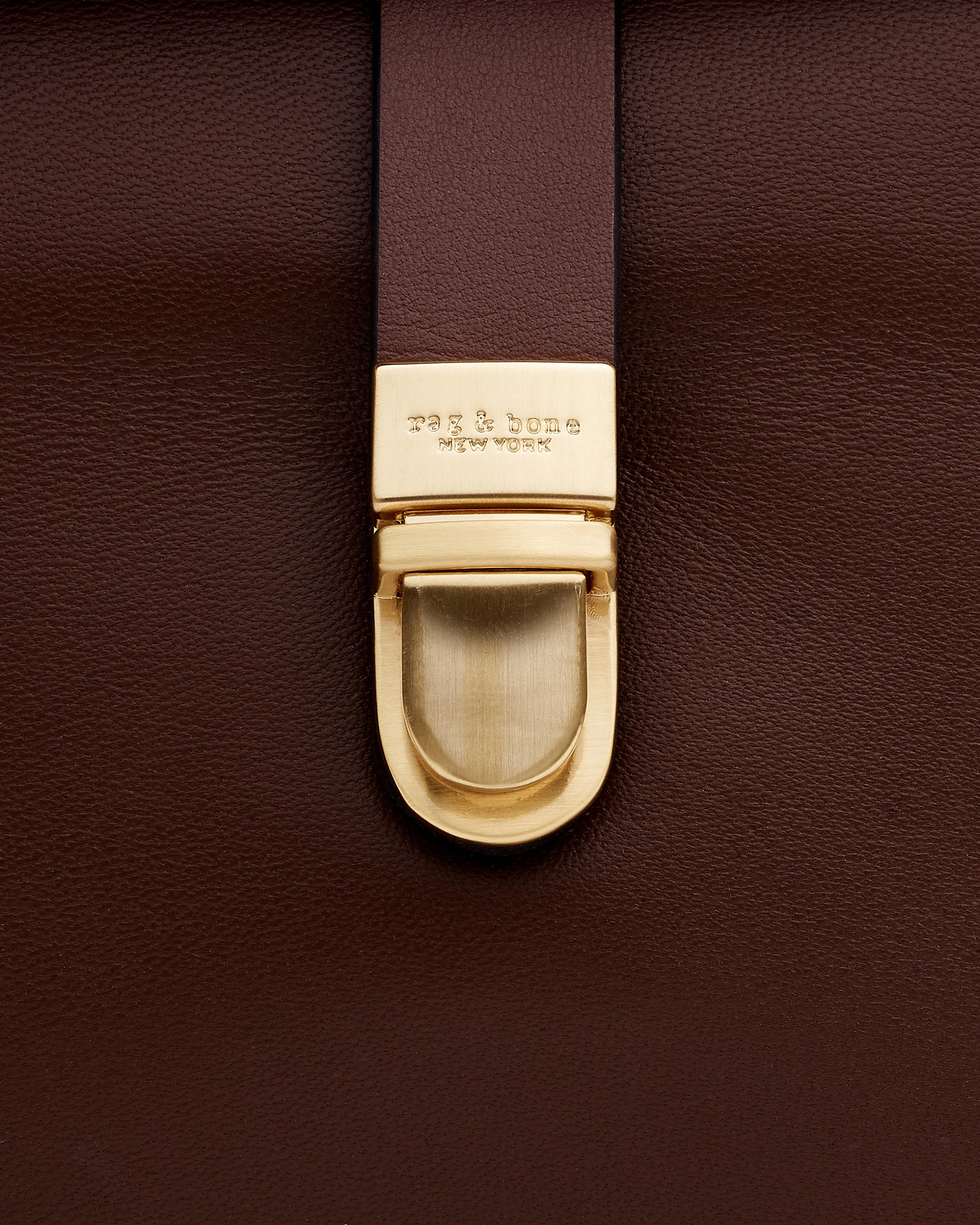 Legend Saddle Bag Leather