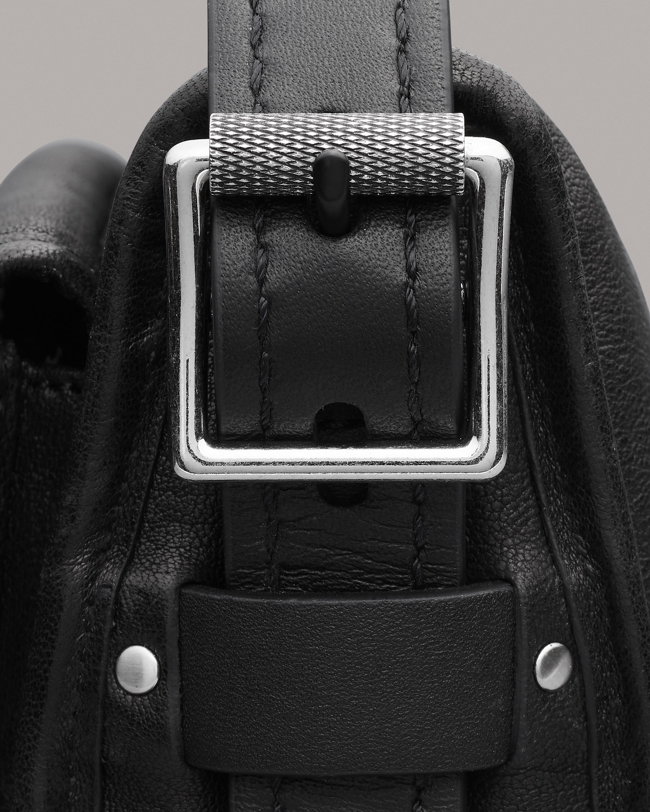 Louis Vuitton Messenger Bags for Men -Designer Men's Leather Satchels -  clothing & accessories - by owner - apparel