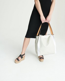 Passenger Tote - Leather image number 2