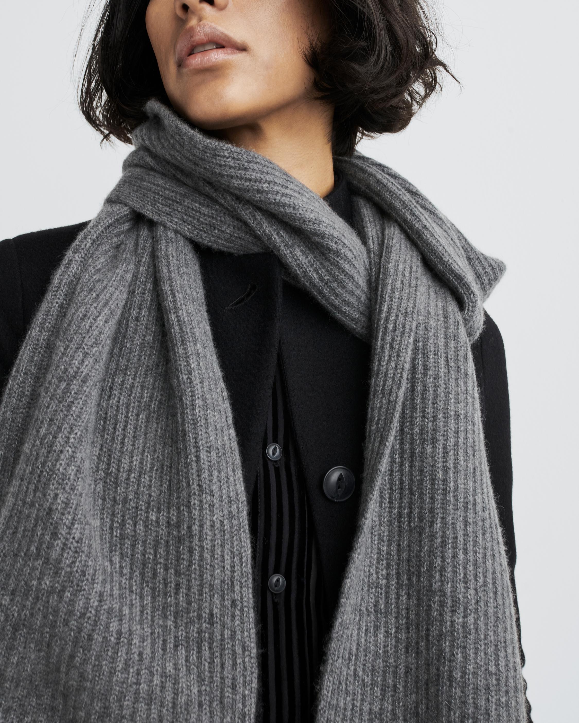 Lambswool & Cashmere Women's Chunky Ribbed Scarf