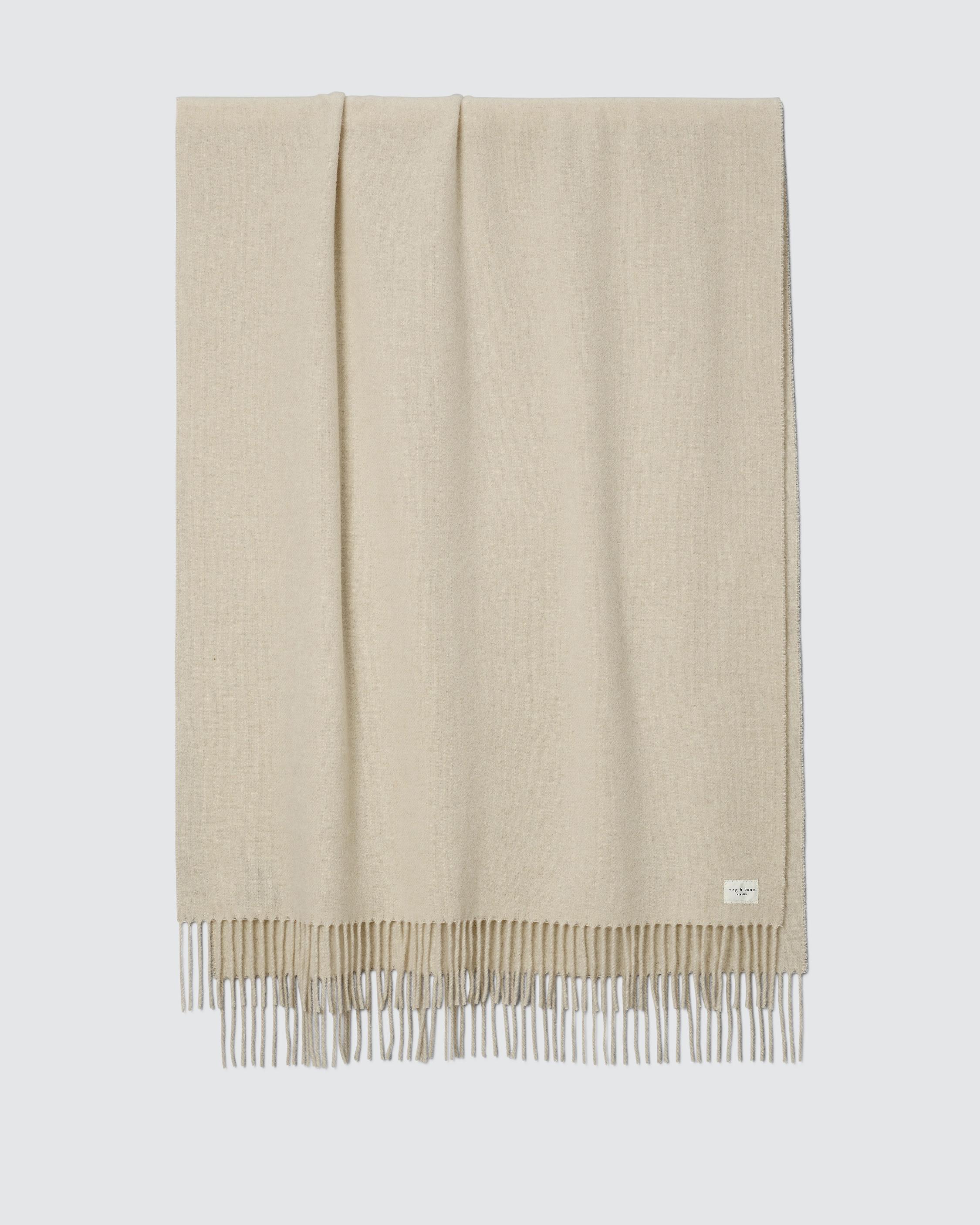 Beige whool scarf