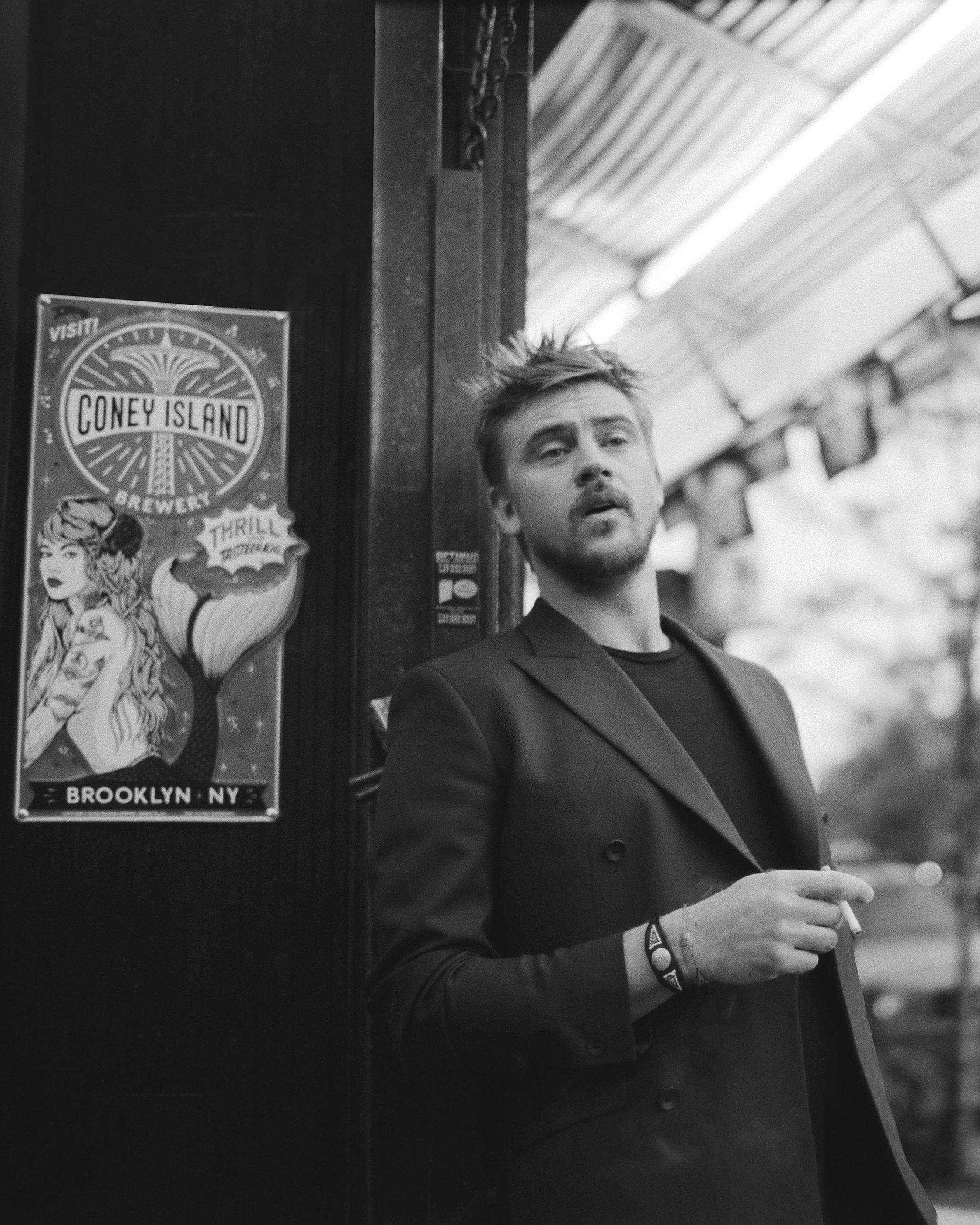 Boyd Holbrook Look 1 image number 1