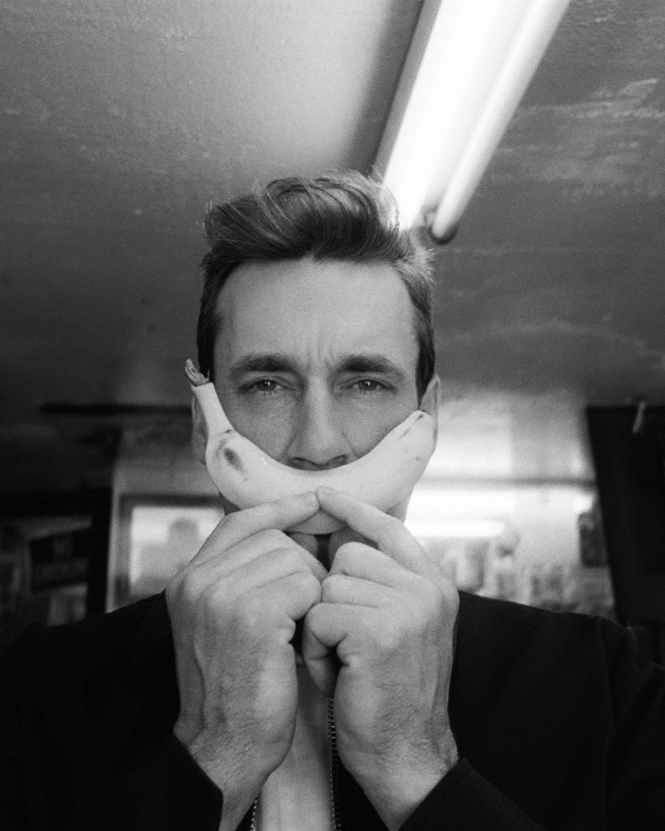 Jon Hamm Look 5 image number 1