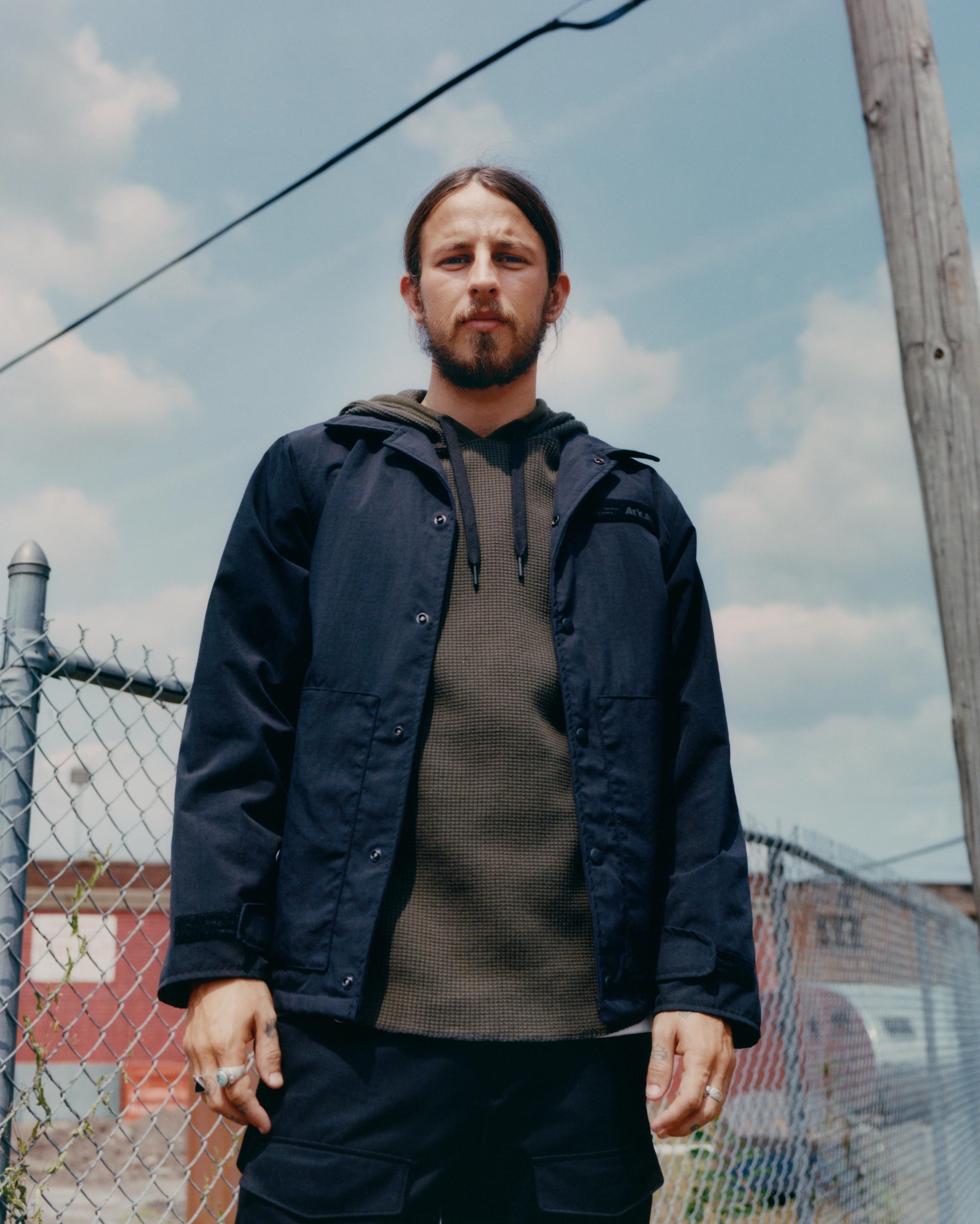 Riley Hawk Look 2 image number 1