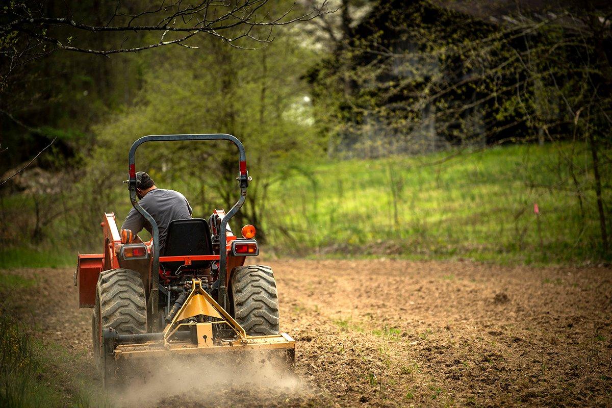 Image: ImageBy_Bill_Konway_food_plot_work