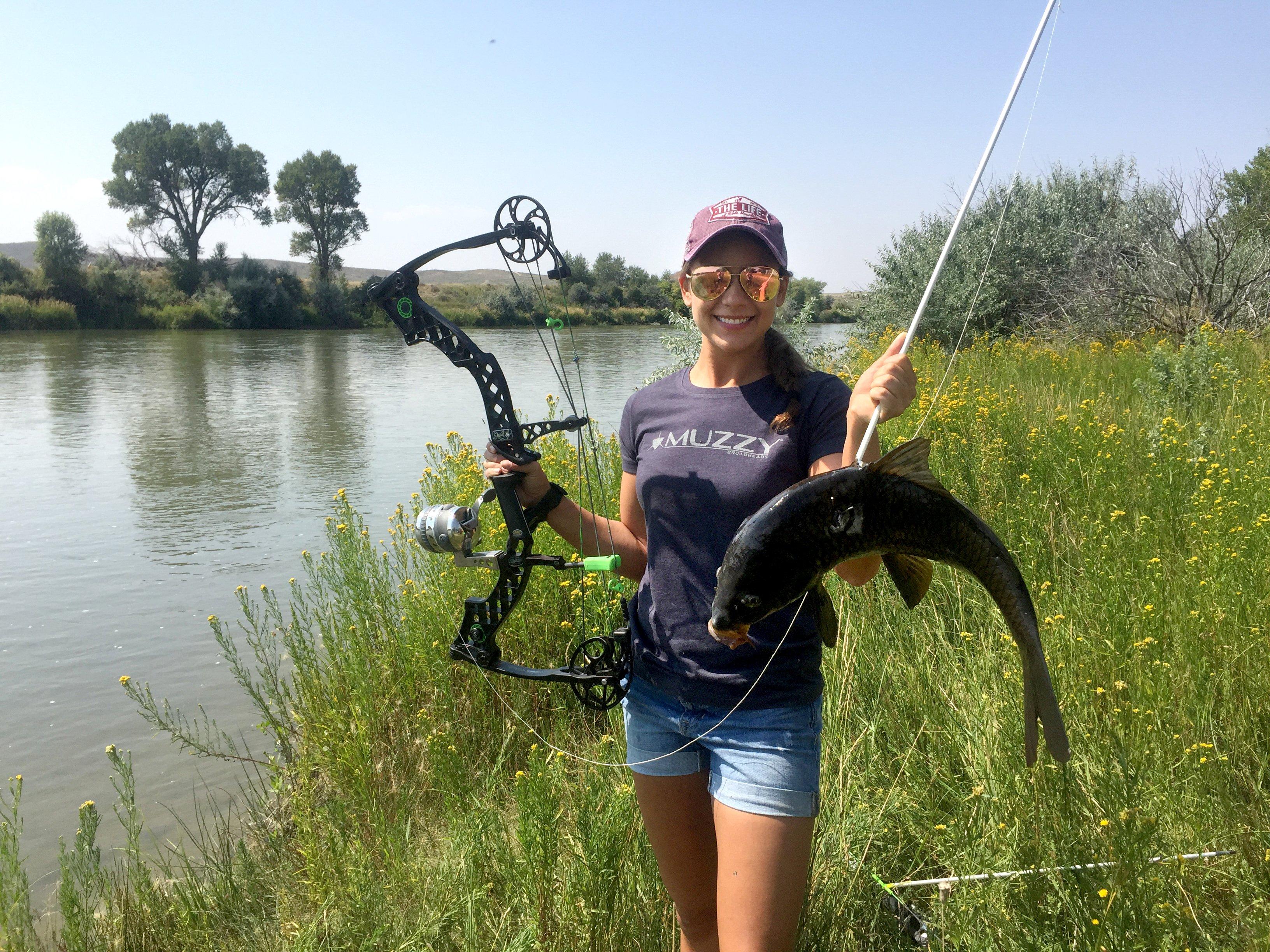 Image: ImageBy_Emily_Kantner_Communications_bowfishing_shore