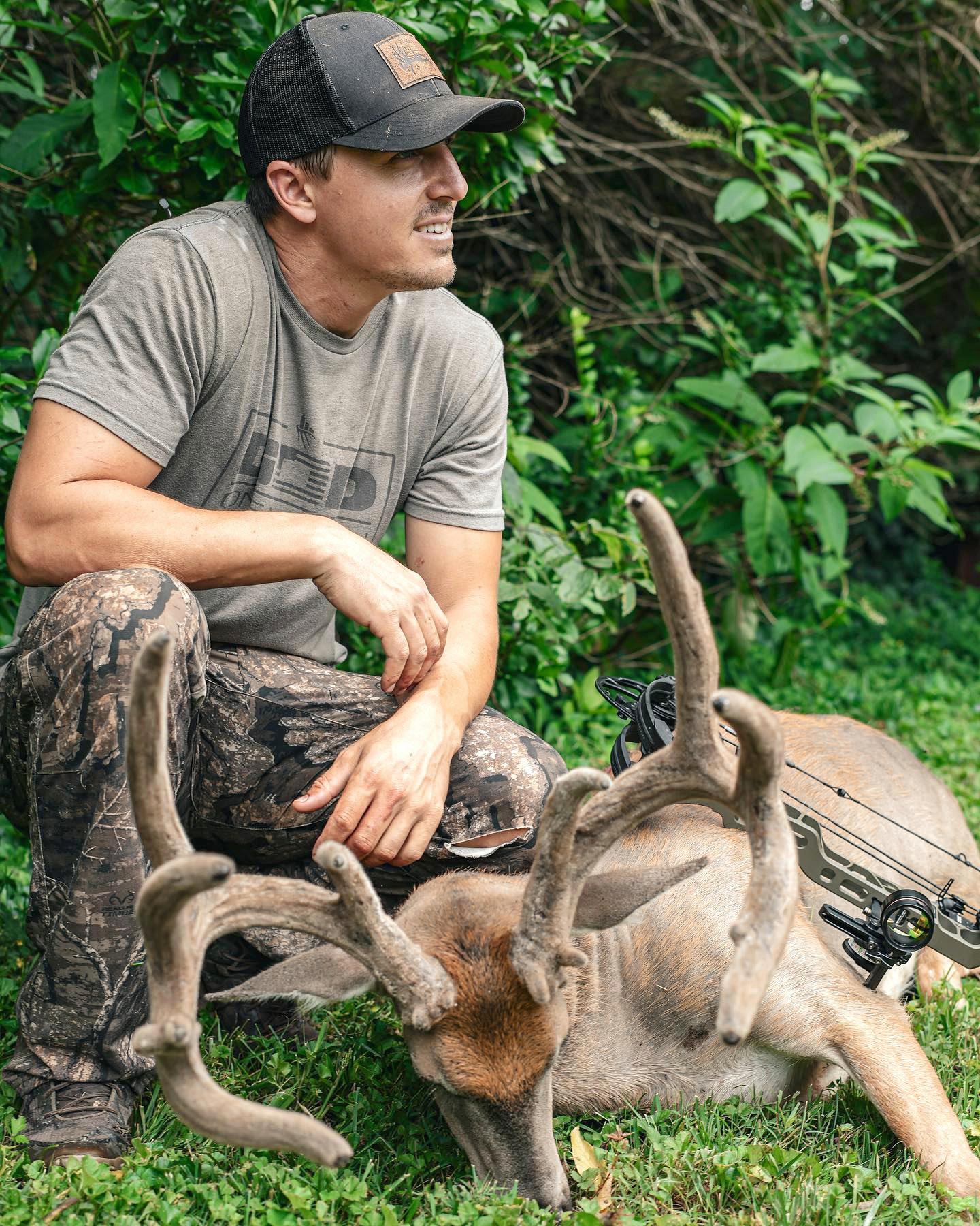 Deer Hunting Hats for Men, Whitetail Buck Dad Hat, Deer Hunter Hat for Men,  Deer Hunting Gifts for Men, Whitetail Buck Deer Gifts for Men 