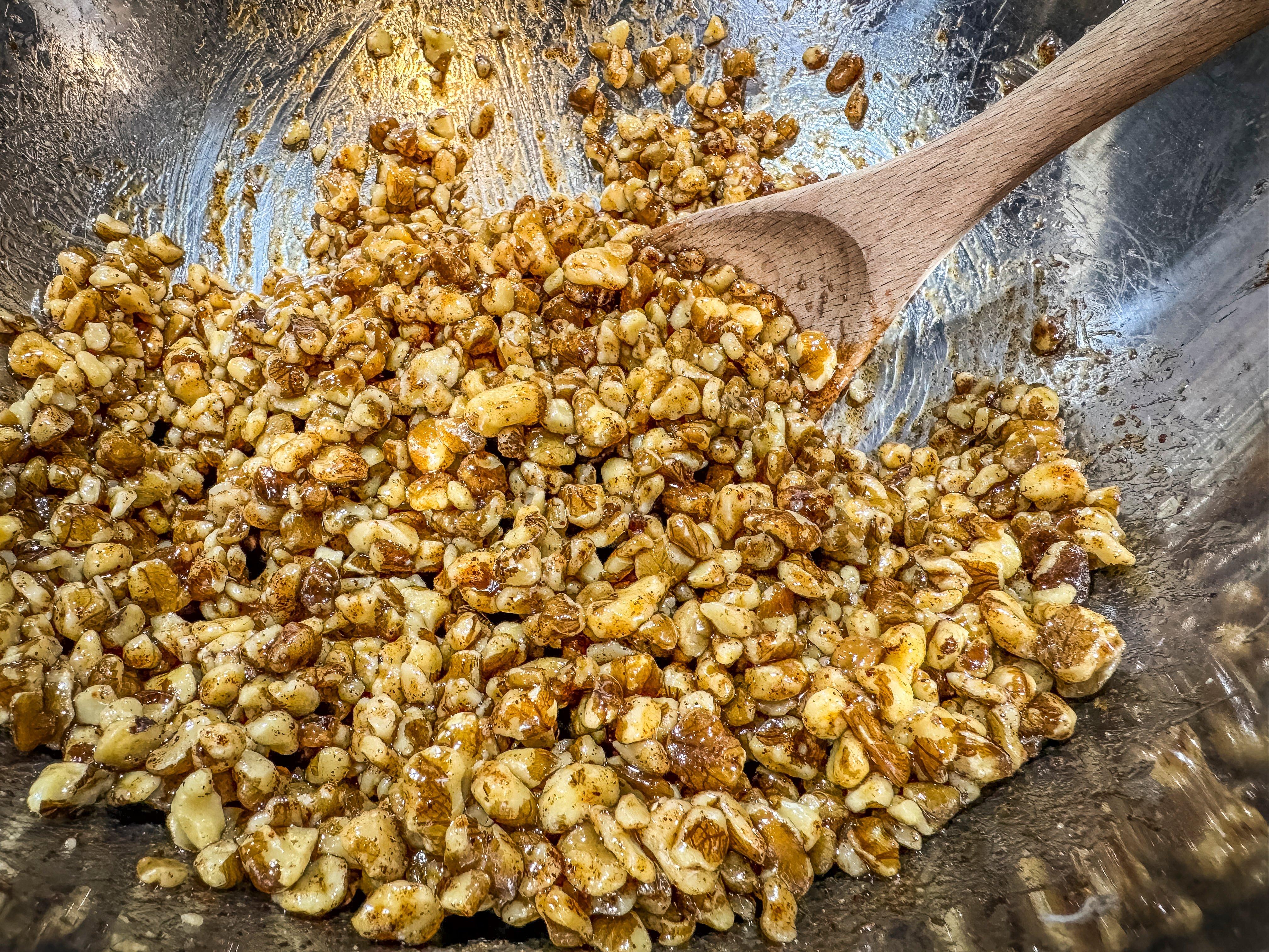 Image: ImageBy_Michael_Pendley_spiced_walnuts-4