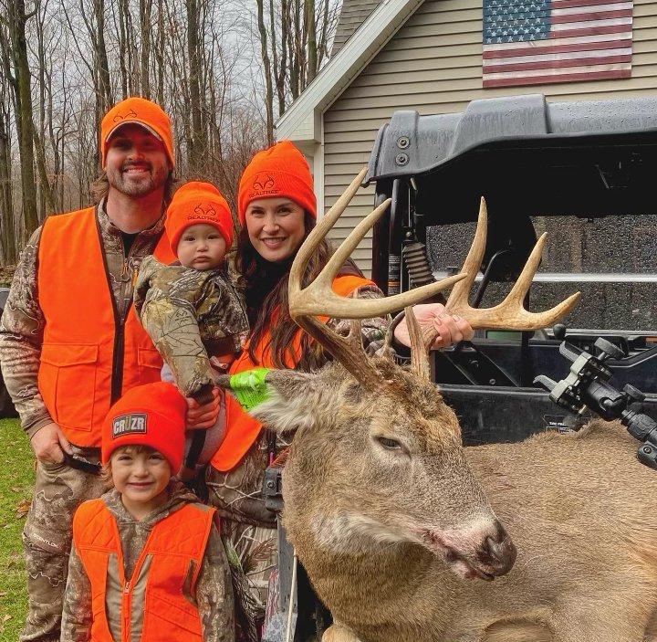 Image: ImageBy_Nate_Hosie_buck_PA