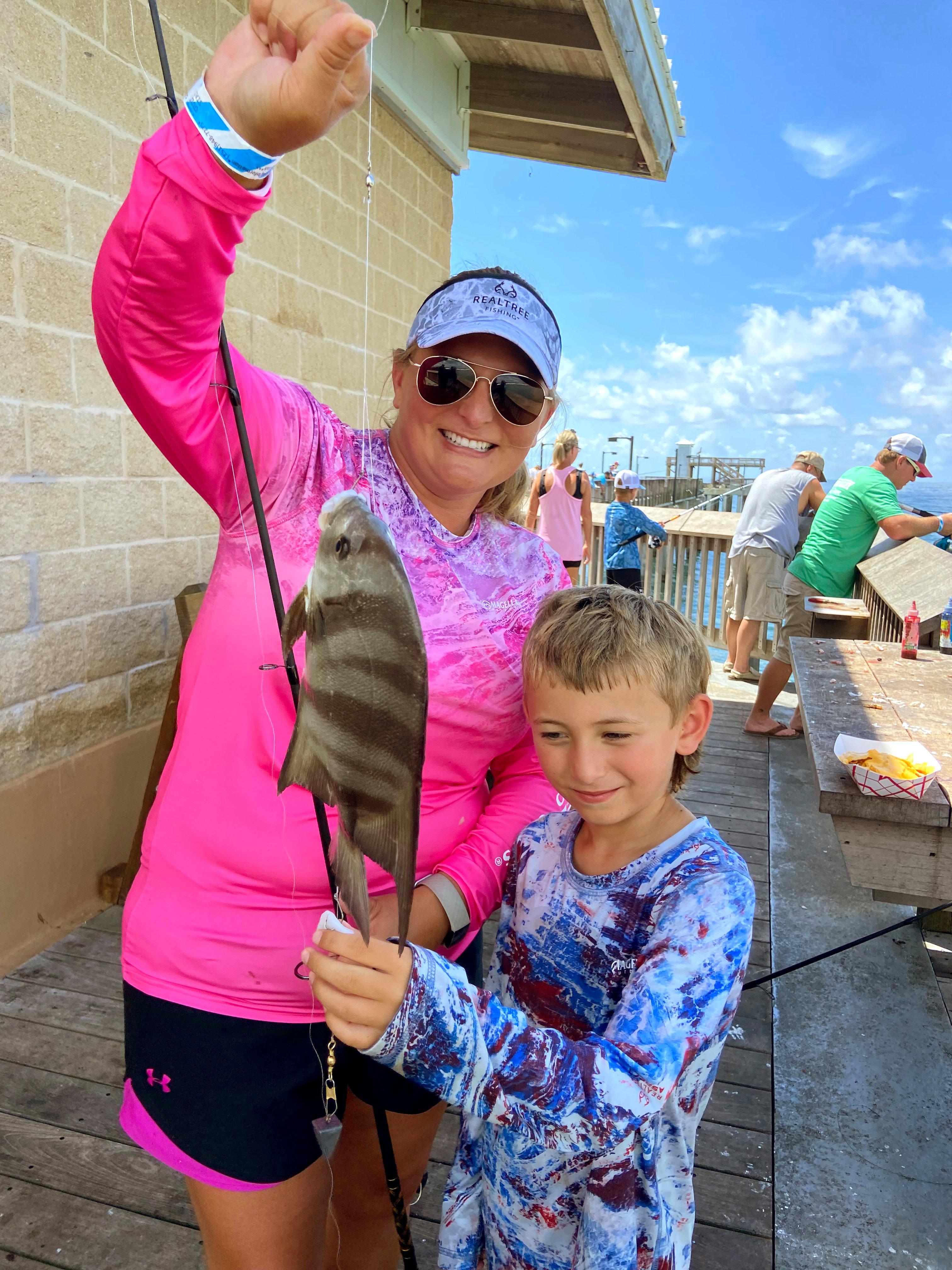 Winter Fishing off the Gulf State Park Pier - Easy Gulf Pier Fishing -  Realistic Fishing