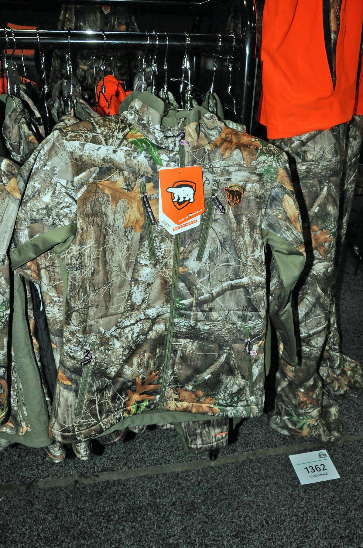 Arctic Shield Women's Heat Echo Light in Realtree EDGE