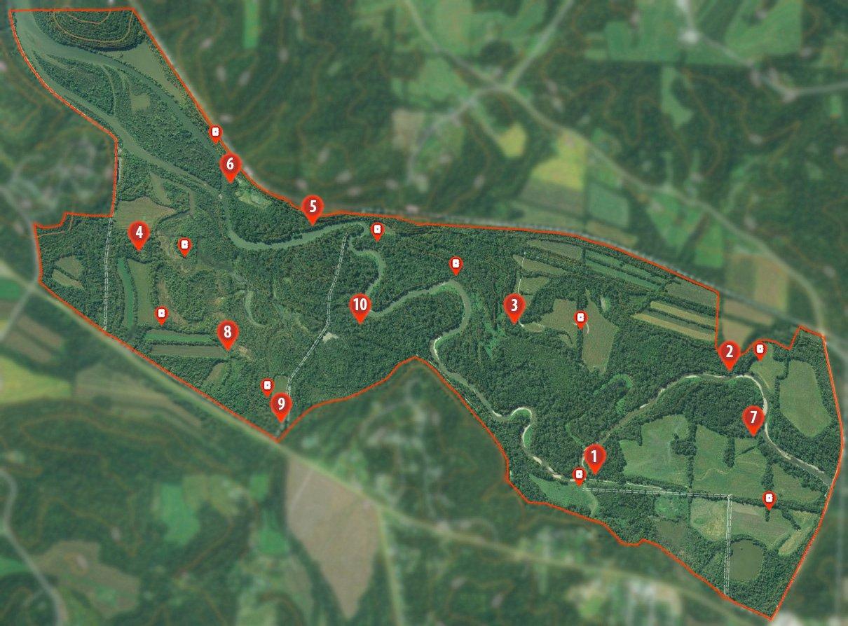 Andrus focused on potential transition zones between likely bedding areas and food sources. (onX graphic)