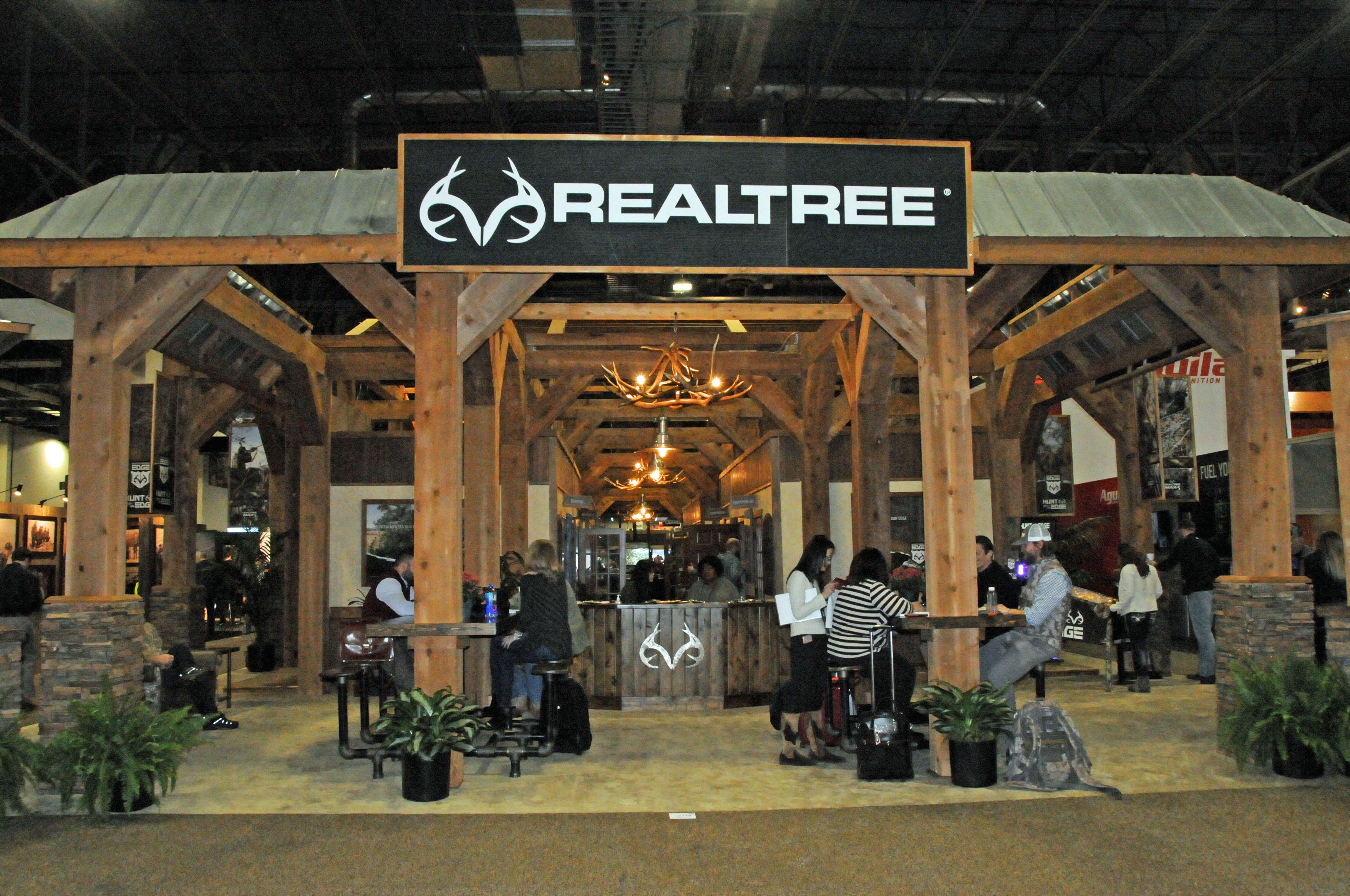 Welcome to the Realtree Booth