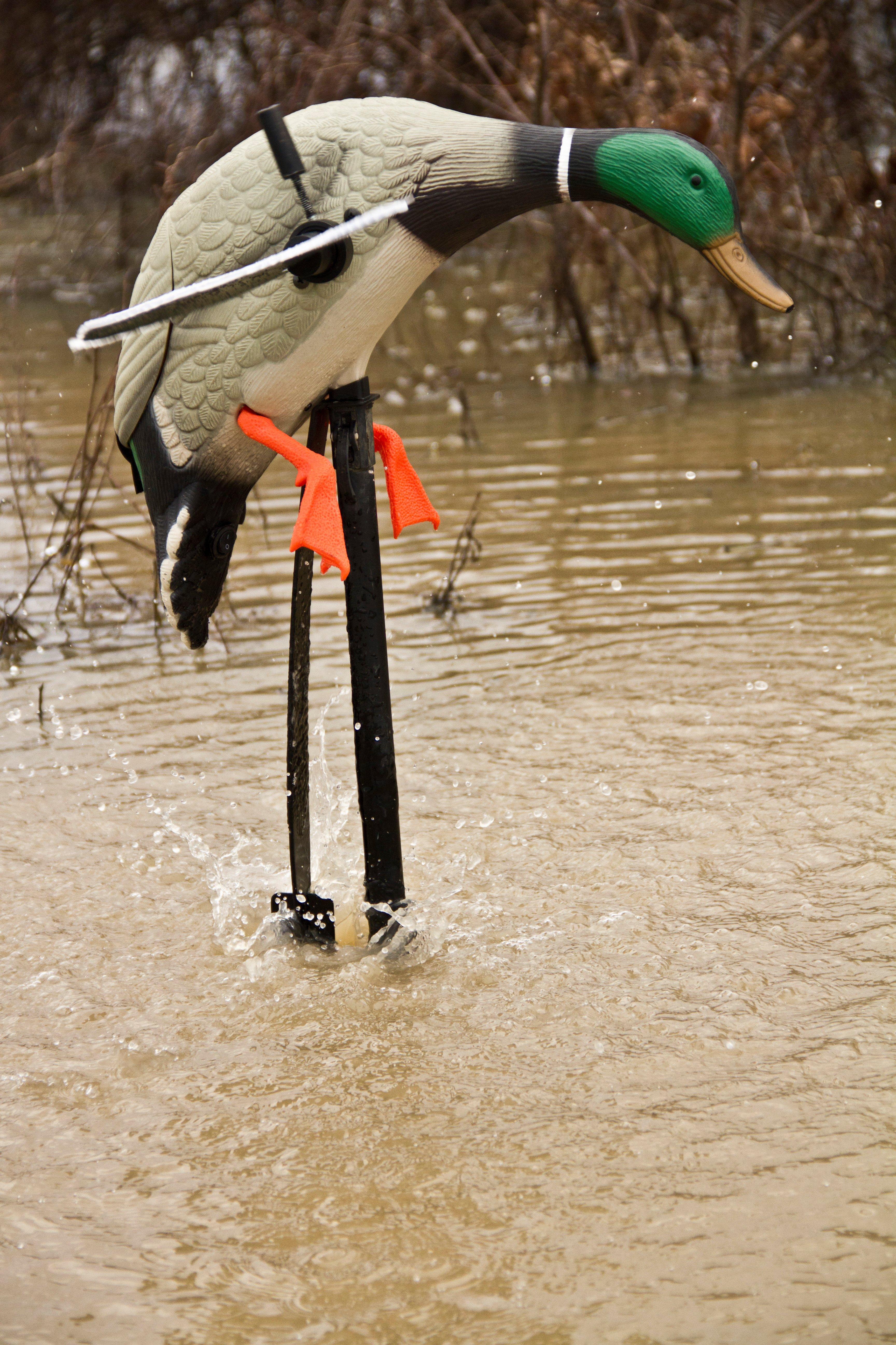 Adjustable Texas-Style Decoy Rigs - Duck Feet Decoy Anchors