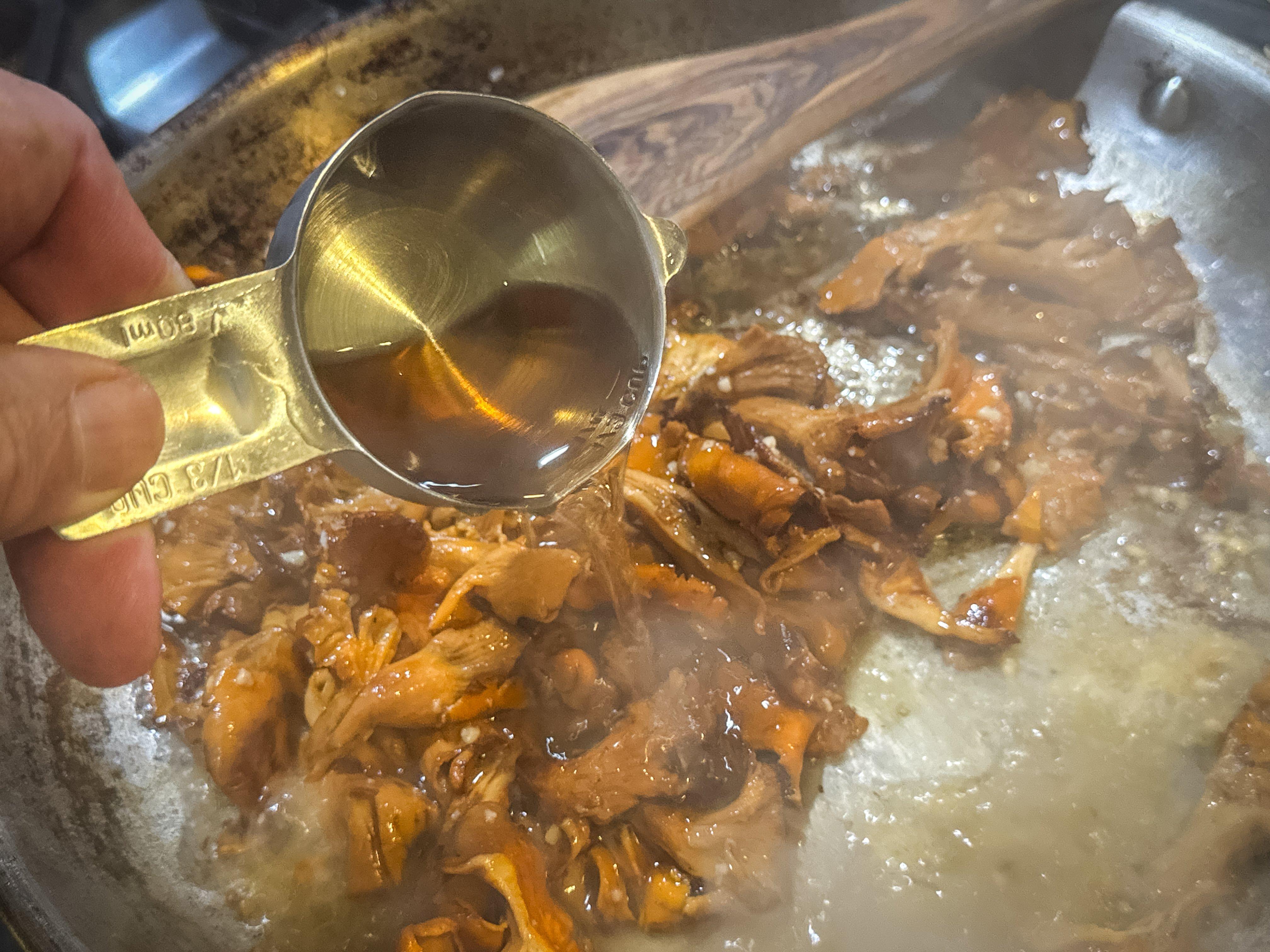 Image: chanterelle_whiskey_5