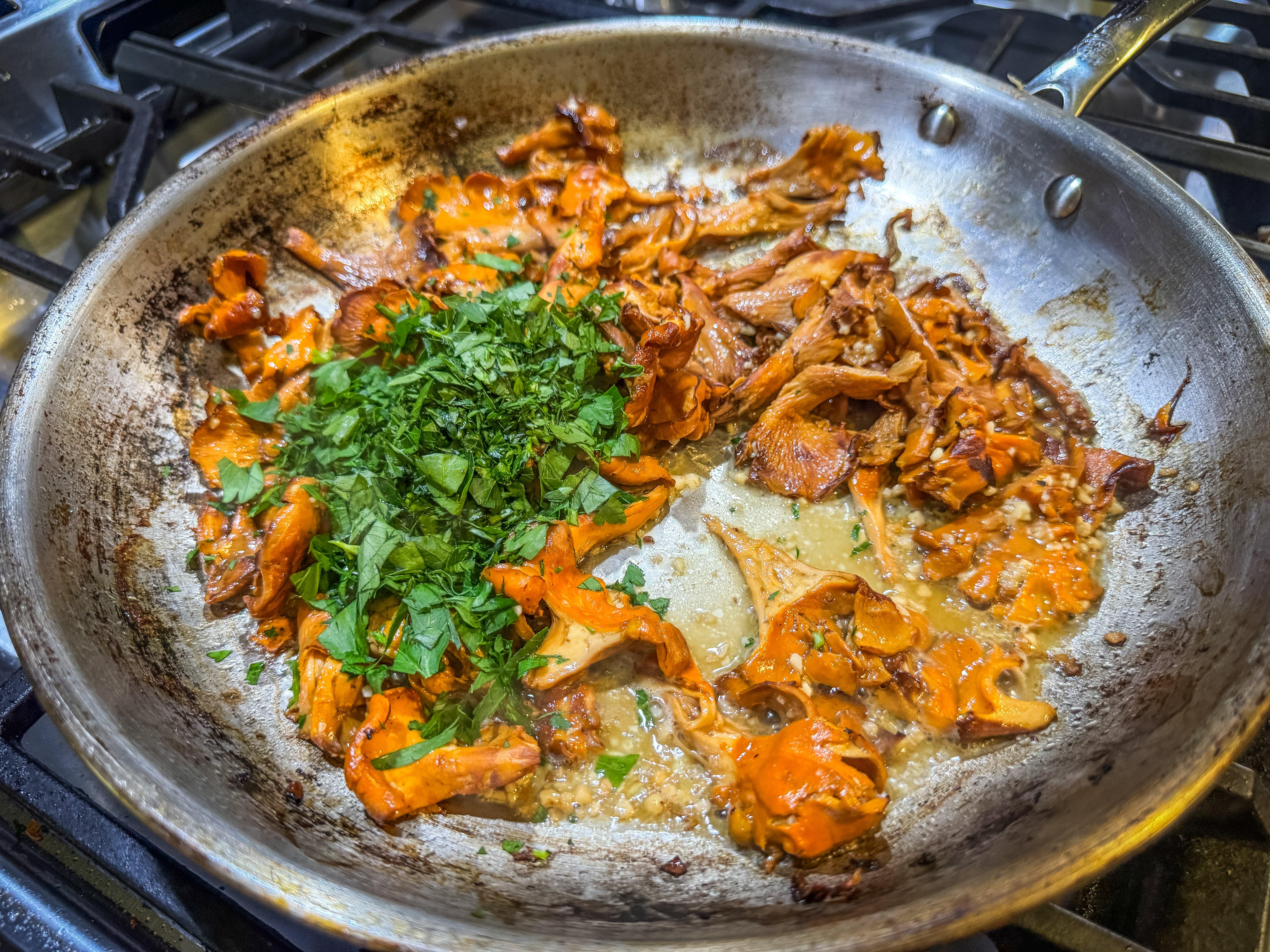 Image: chanterelle_whiskey_7