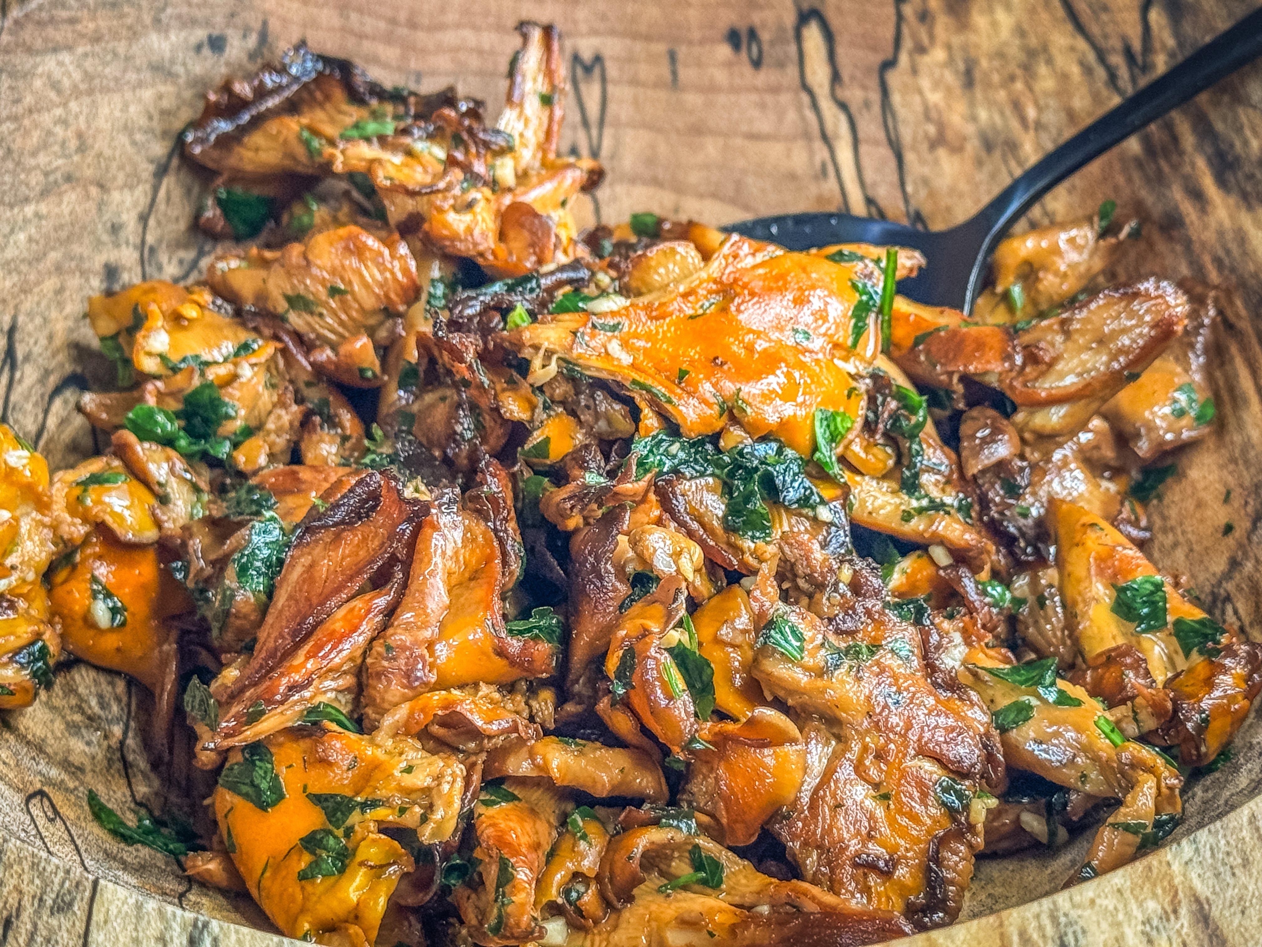 Image: chanterelle_whiskey_8