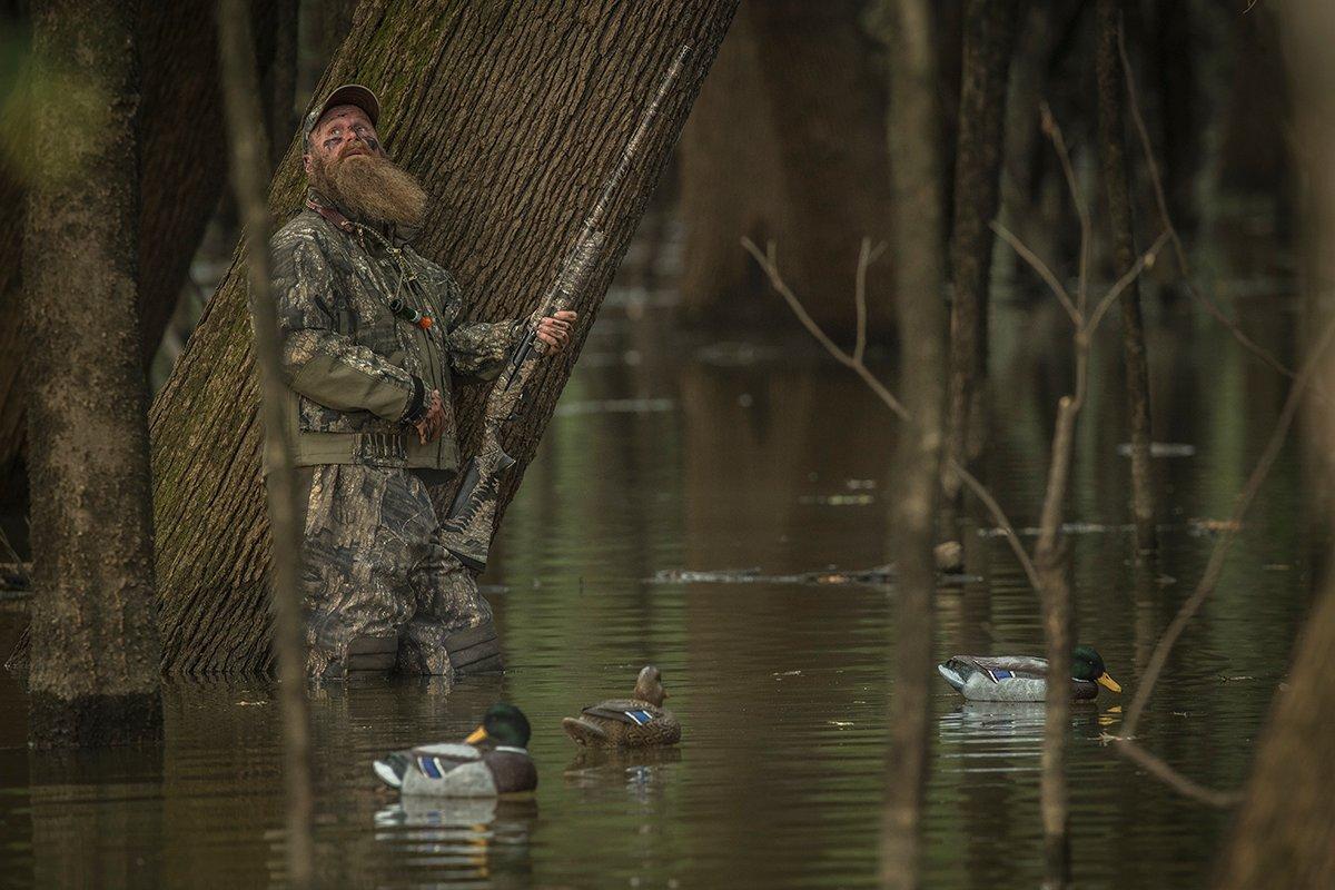 Every waterfowler makes a few shooting errors. Learning how to eliminate stupid gaffes will boost success. Photo © Bill Konway