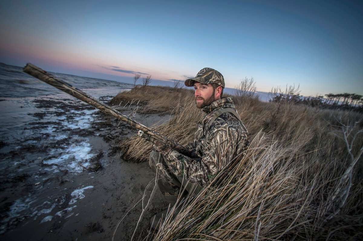 In several areas, Atlantic Flyway hunters who found open water enjoyed fantastic shooting. Photo © Bill Konway