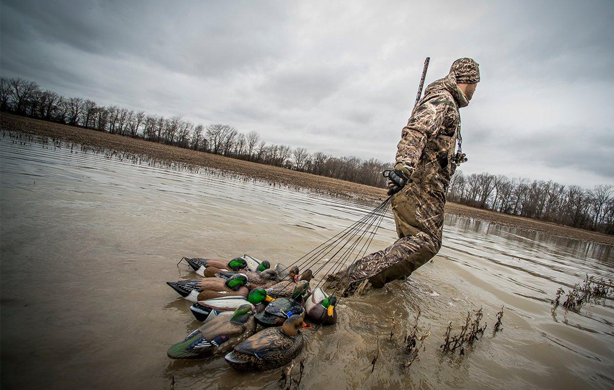 5 Tips for Great Walk-In Waterfowl Hunts - Realtree Camo