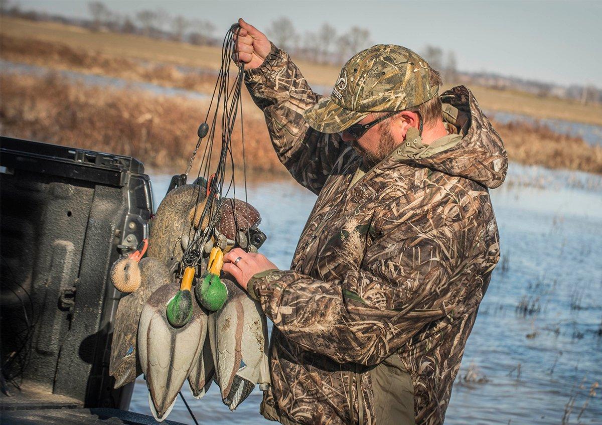 Texas-rigged decoys are ideal for shallow-water hunts. In fact, many waterfowlers use the method almost exclusively nowadays. Photo © Bill Konway