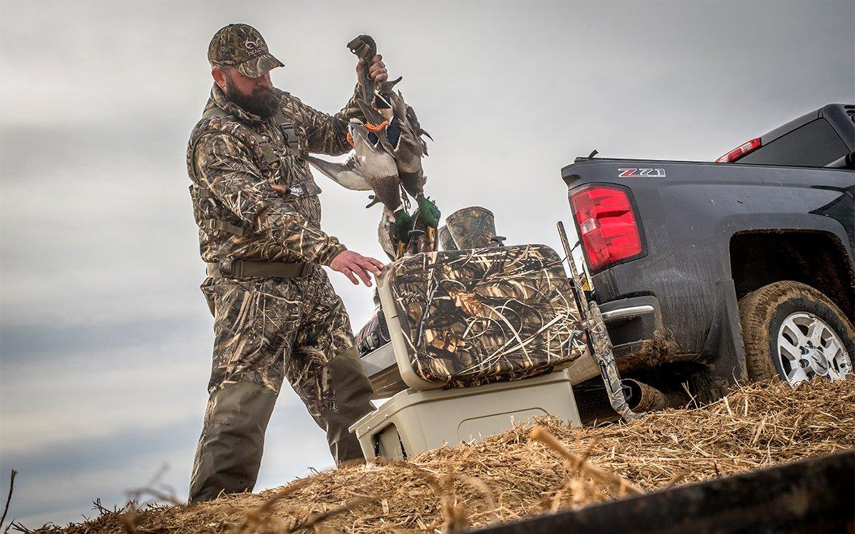 A plan to cut the daily Atlantic Flyway mallard limit to two birds but still allow two hens has been criticized by many, including Delta Waterfowl. Photo © Bill Konway