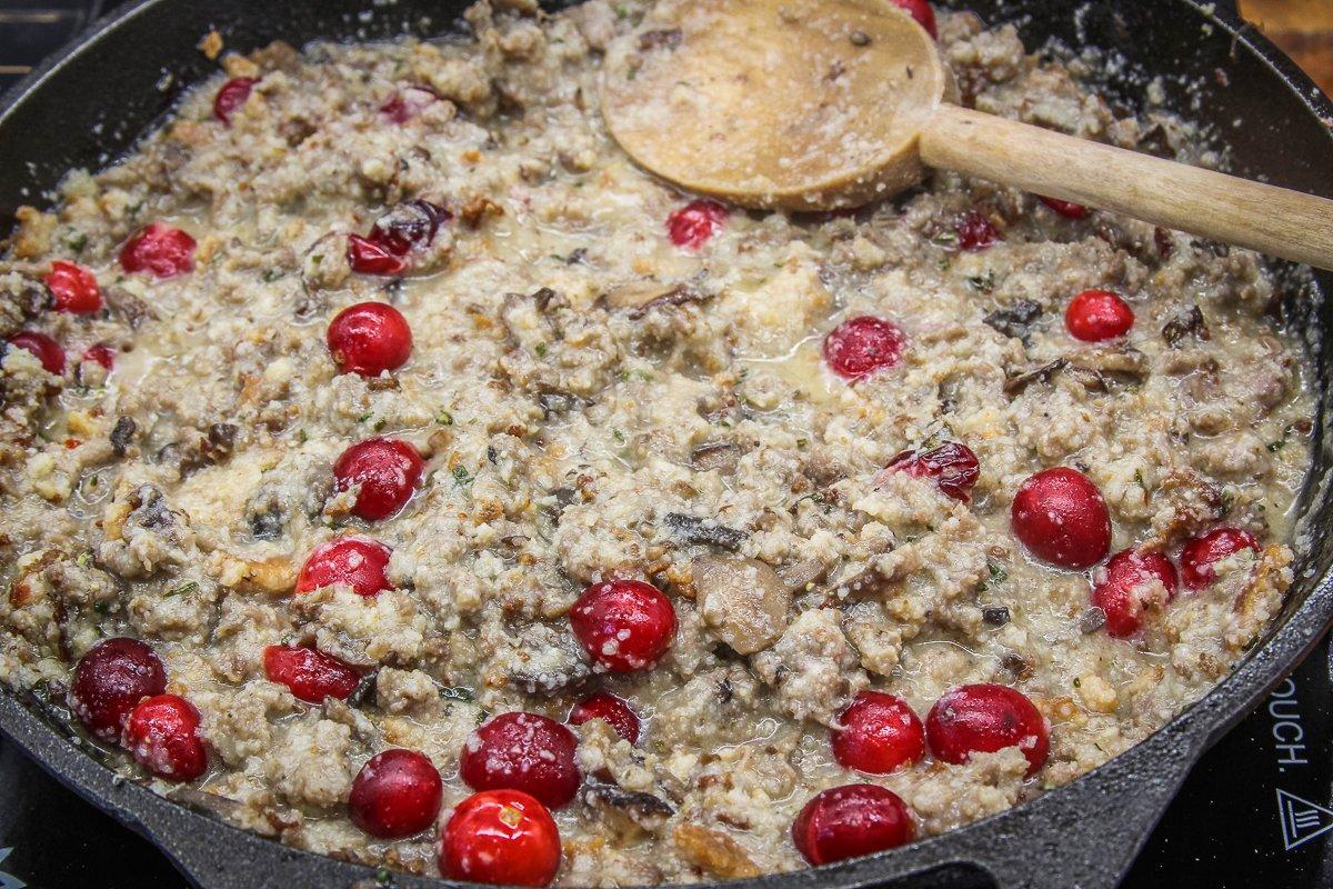 Stir in the fresh cranberries.