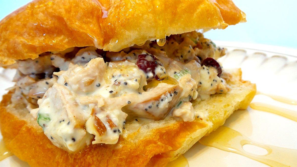 If you like a cold chicken salad, you will love this crunchy wild turkey salad recipe.