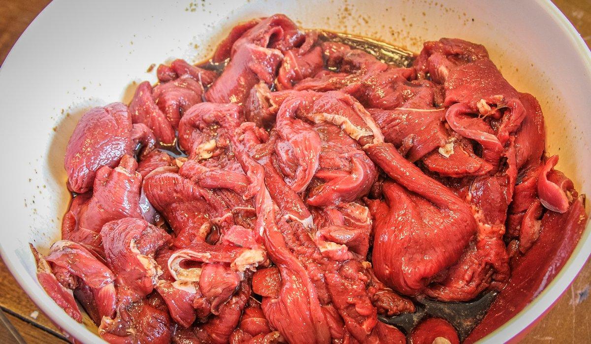 A Chef's Guide: How to Make Venison Jerky - North American Whitetail