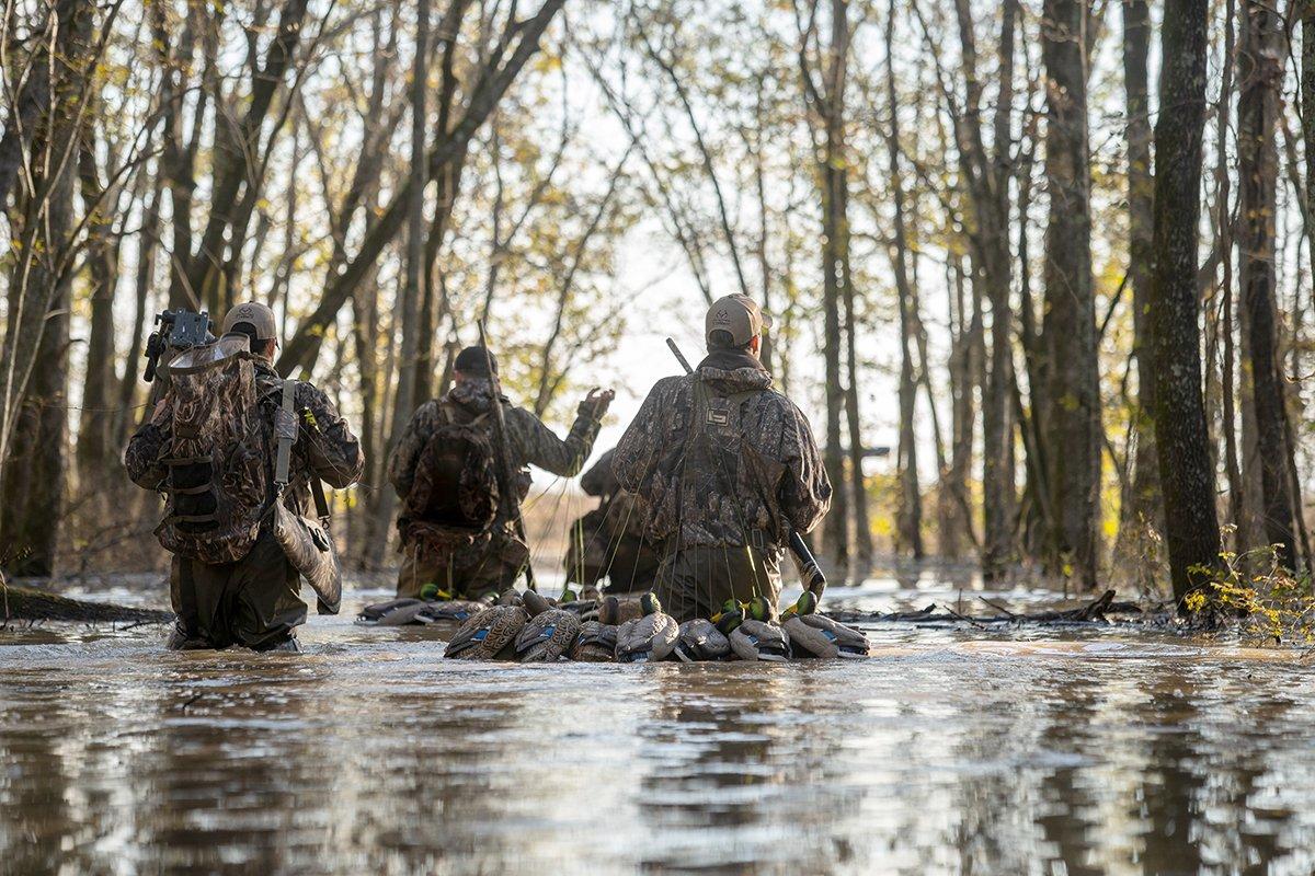 No one likes crowds, but you can't always avoid folks on public spots. Adapt to score more ducks. Photo © Phil Kahnke