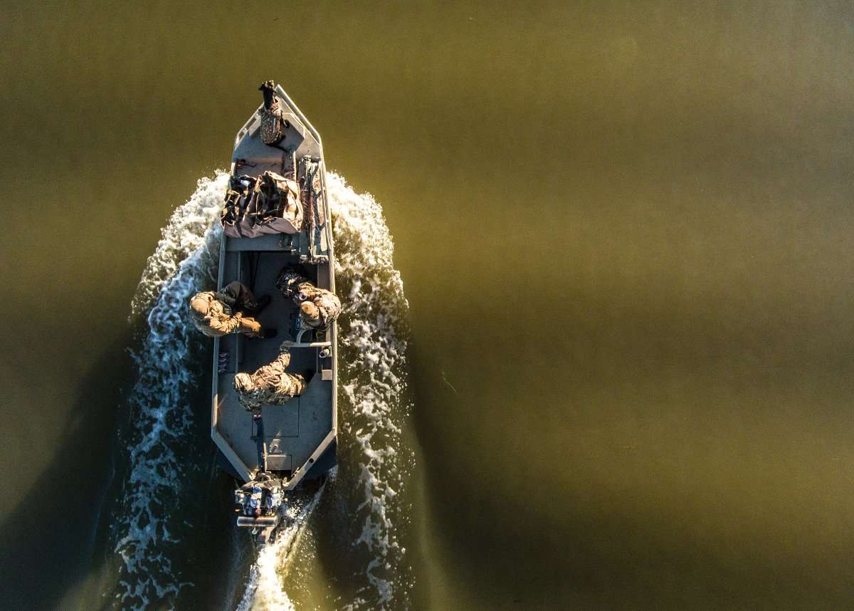 Areas of the Columbia River are holding good numbers of ducks. However, hunting success varies with the conditions. Photo © Tom Rassuchine