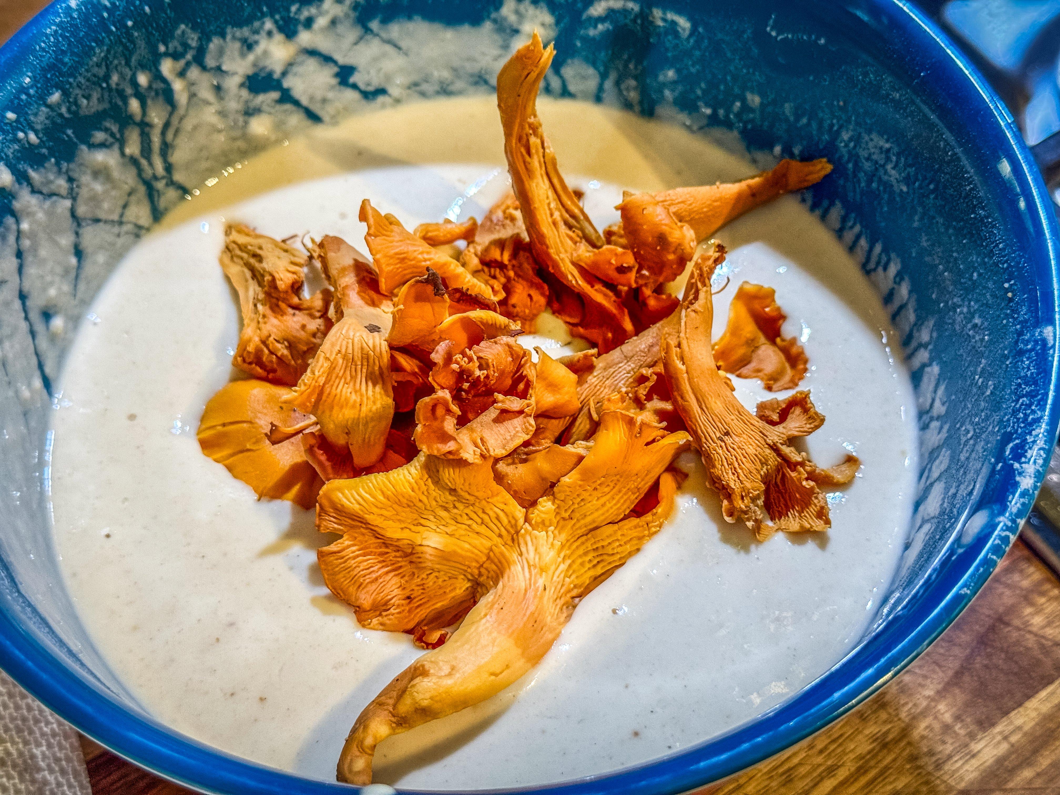 Image: crispy_chanterelles_8