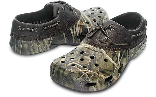 Women's Crocs Freesail Realtree Xtra Fuzz Lined Clog