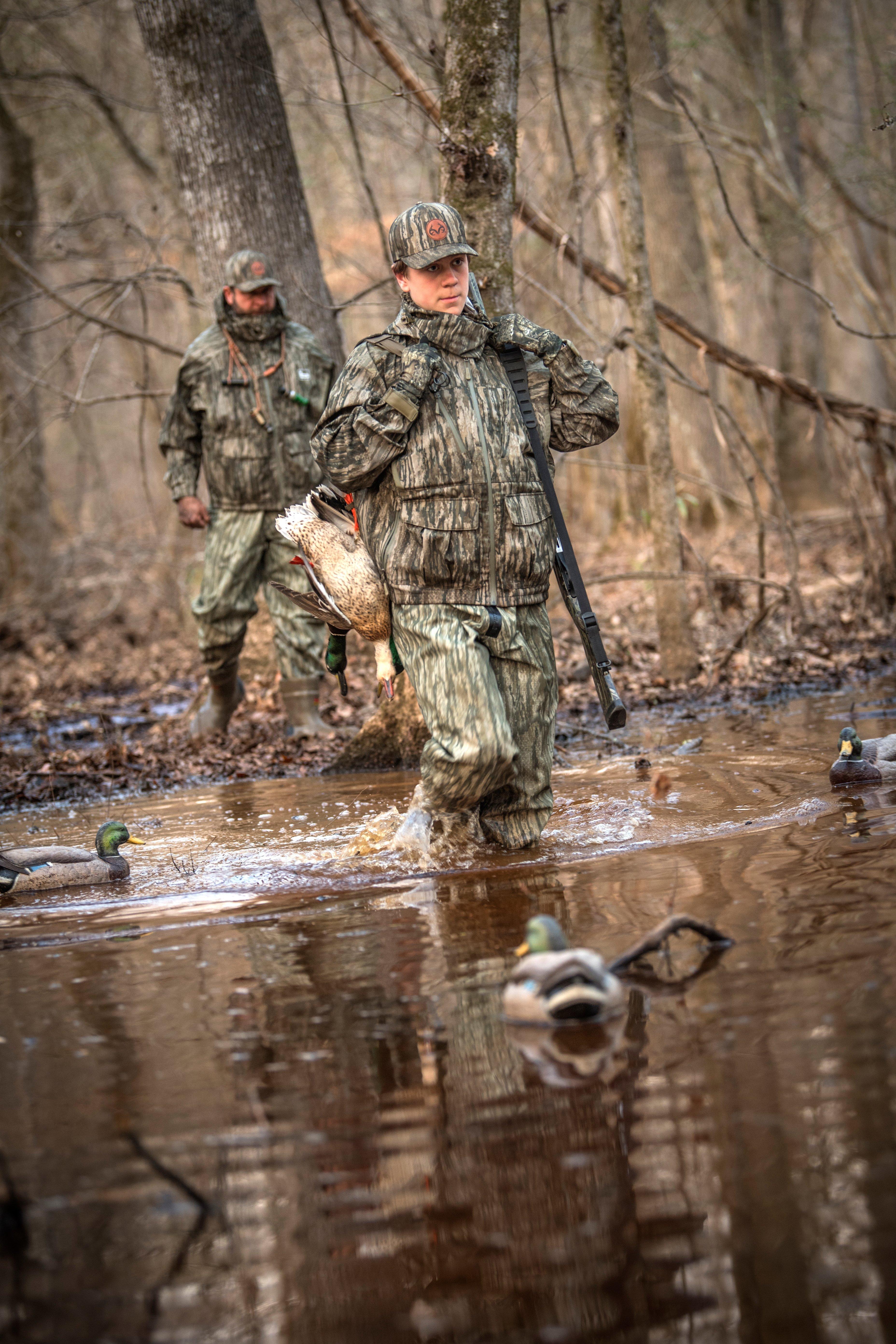 Image: crowded_ducks_1