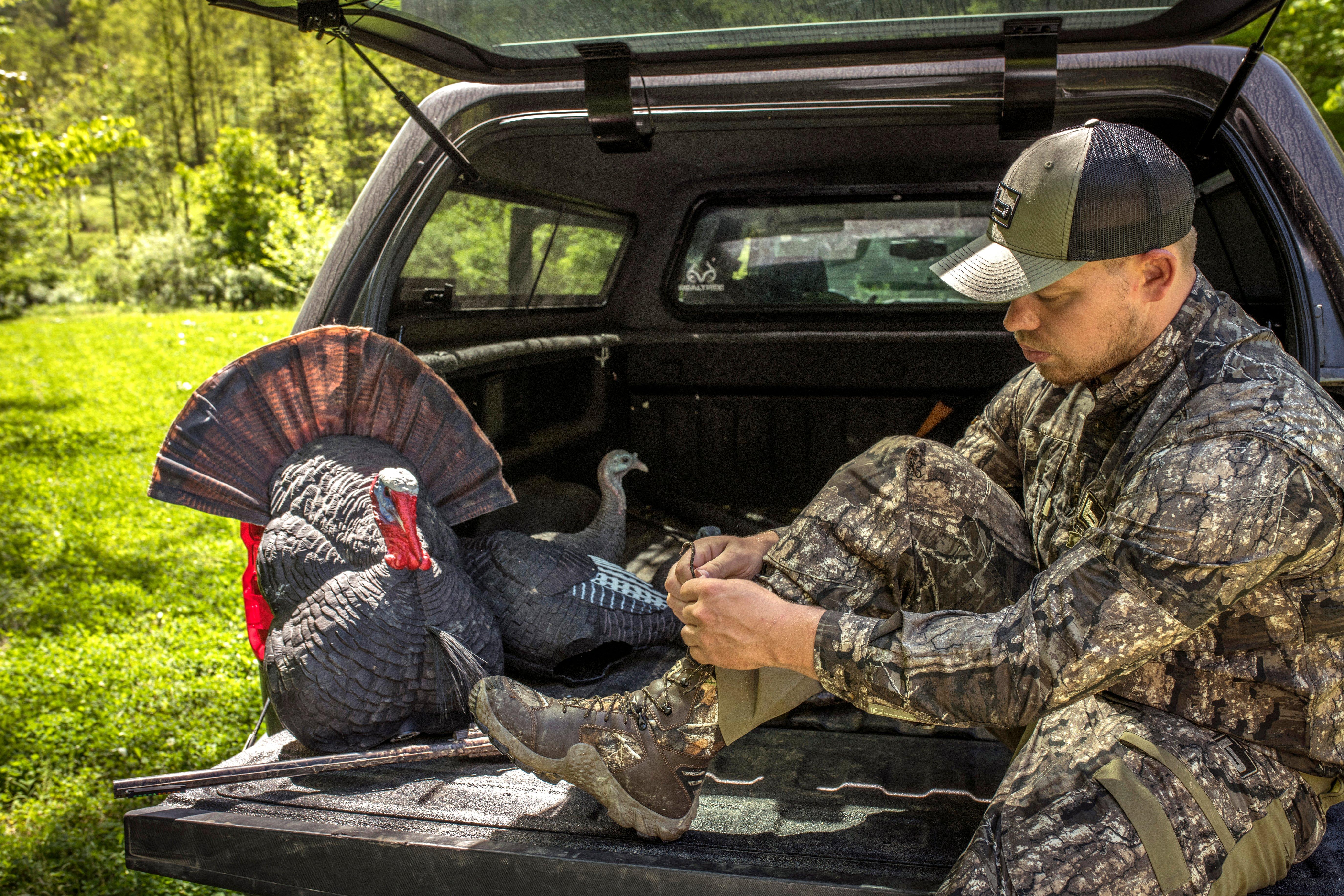 when to use turkey decoys