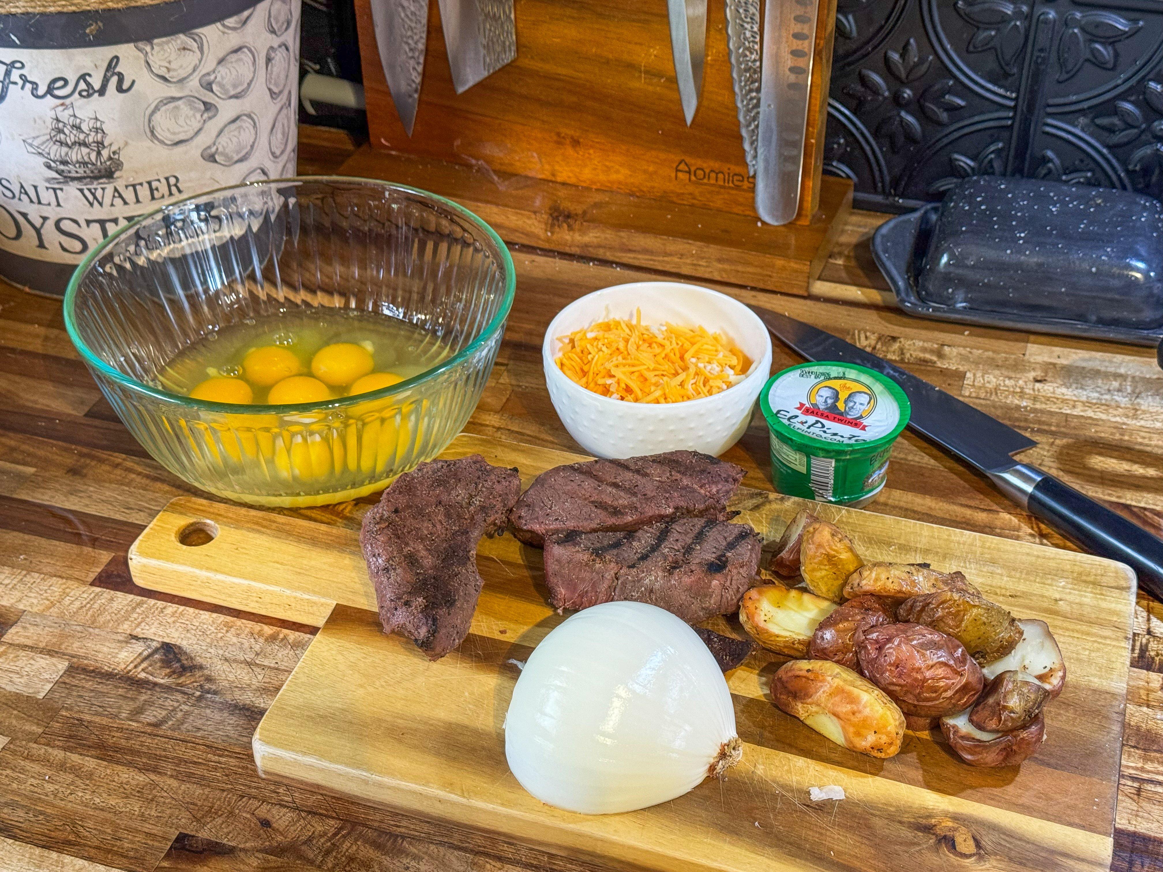 Image: deer_breakfast_1