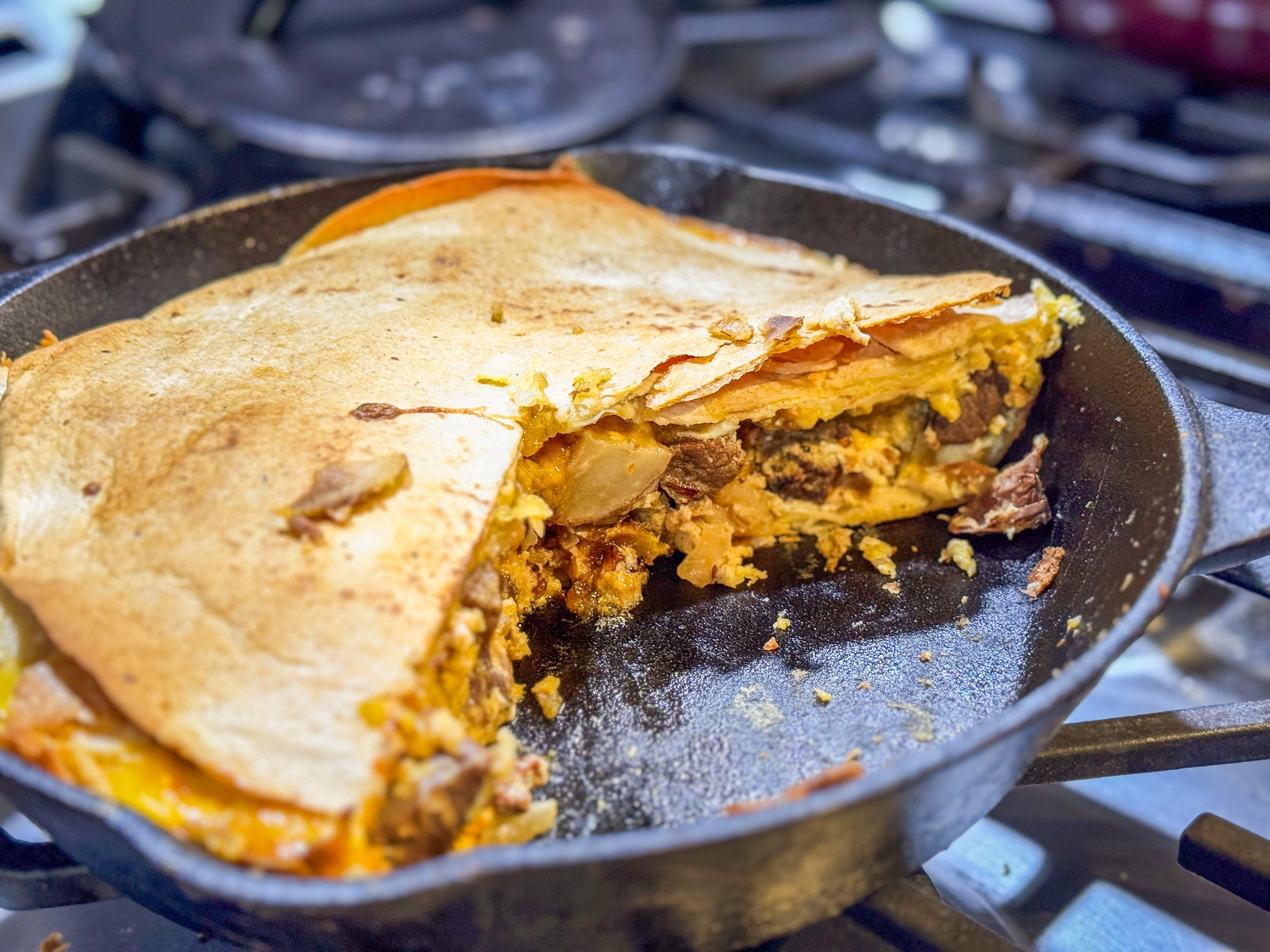 Image: deer_breakfast_8