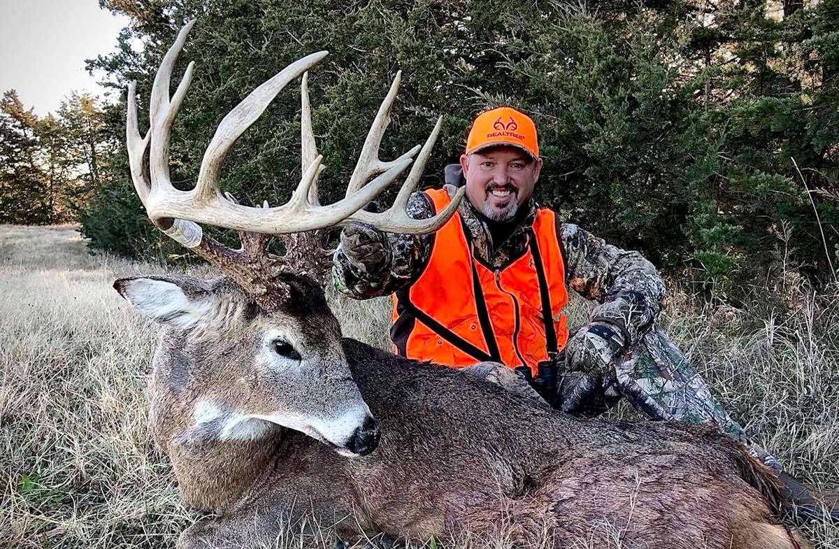 Hampton passed this deer when it was a 170-incher. Two years later, he cashed in. Image by Doug Hampton