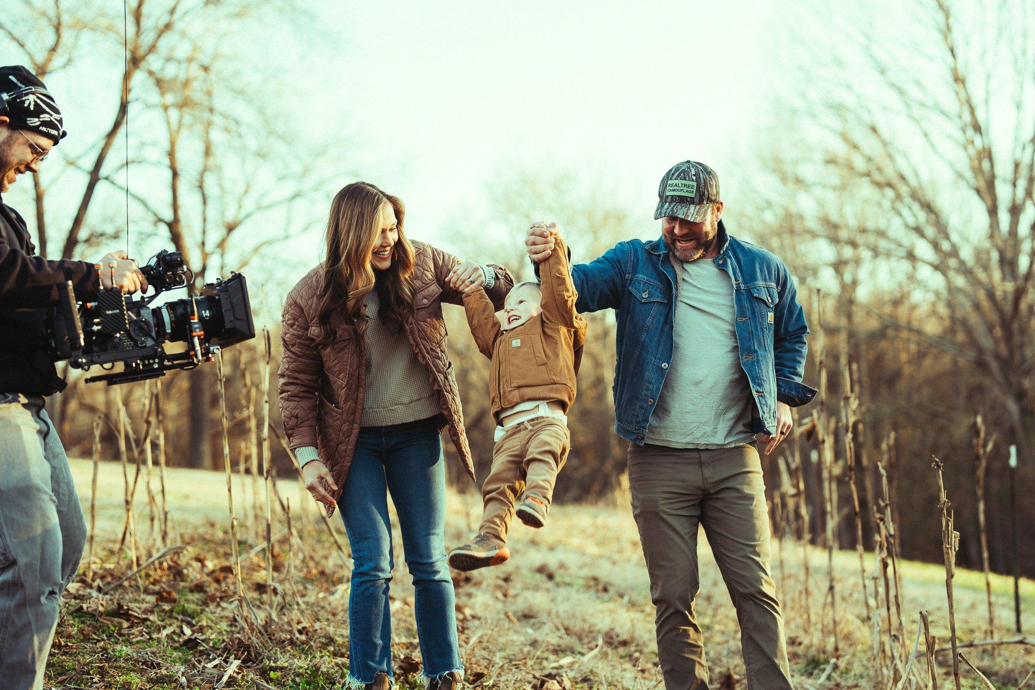 Image: drake_white_1