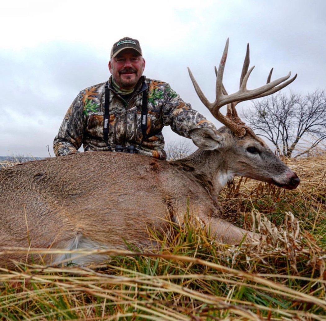 60 Giant Whitetail Deer from the 2018-19 Deer Season - Realtree Camo