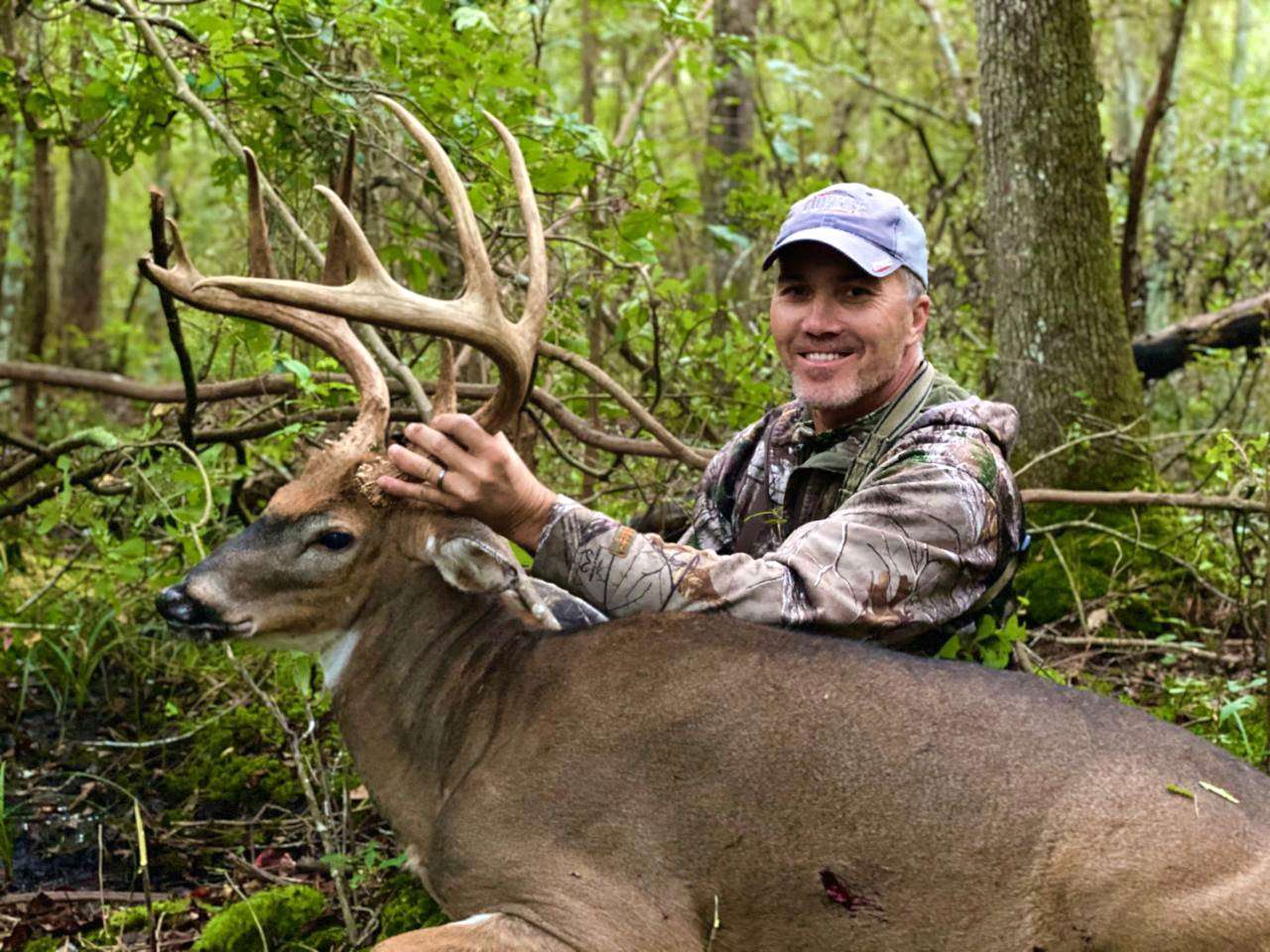 This buck is impressive from every angle. Image courtesy of John Earhart III This buck is impressive from every angle. Image courtesy of John Earhart III