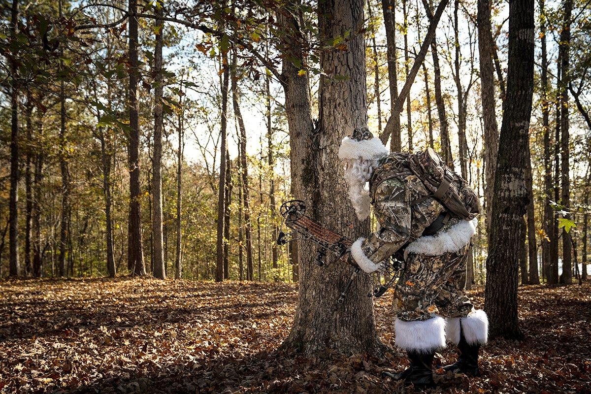 Santa slowly still hunts through the Georgia timber. 