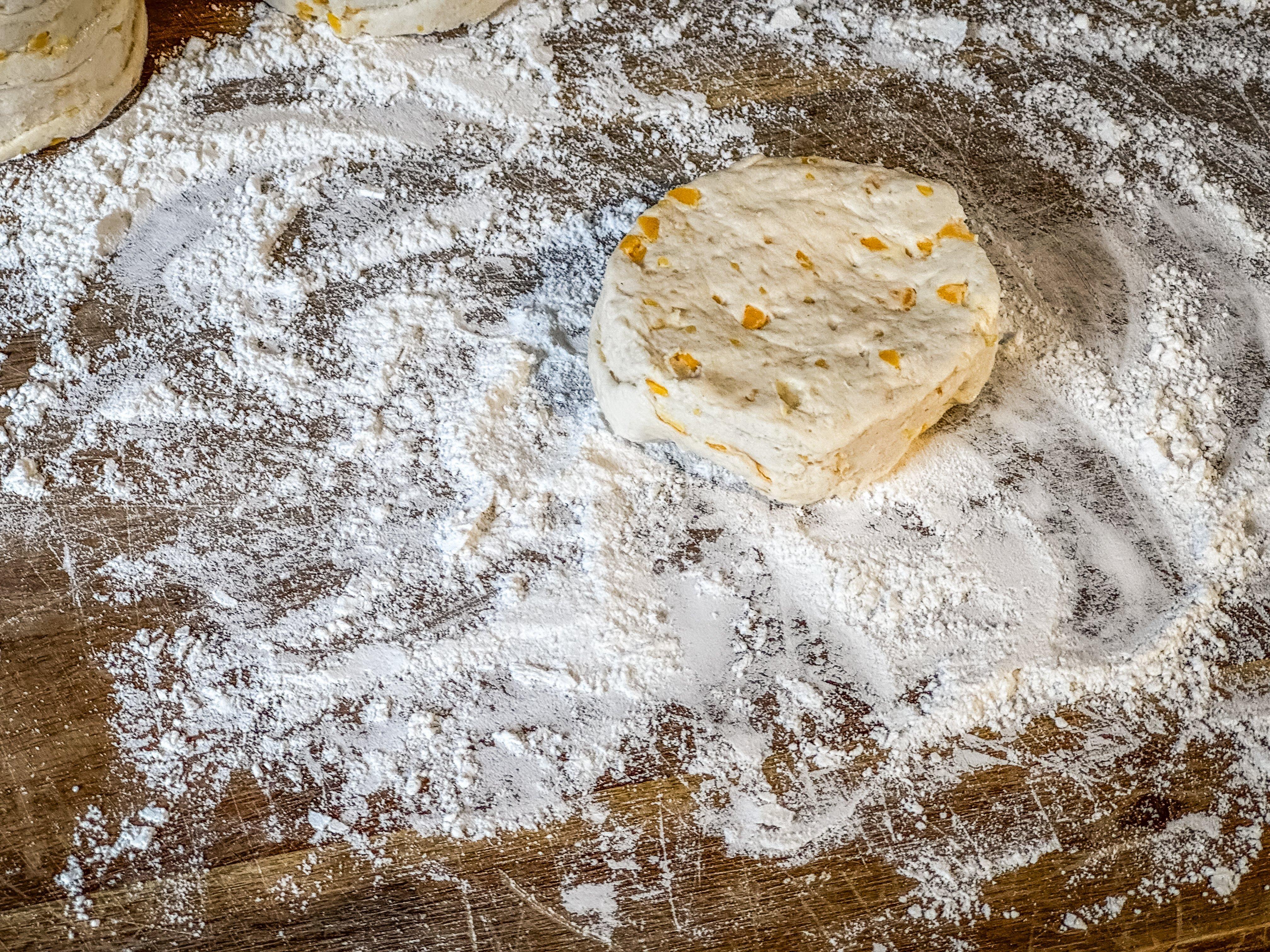 Image: egg_stuffed_sandwich_4