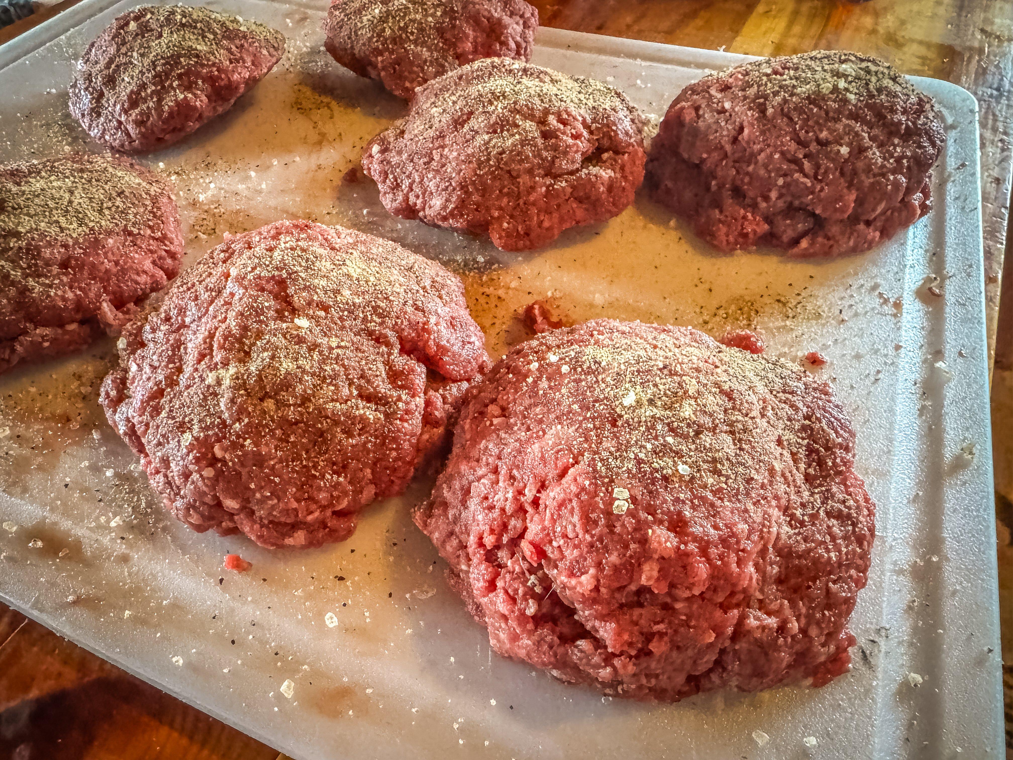 Image: elk_cheeseburger_2