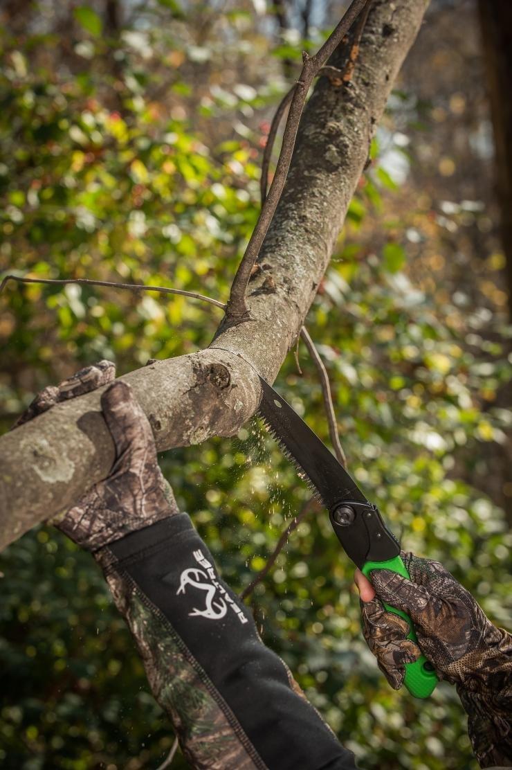 Realtree EZ Folding Saw™