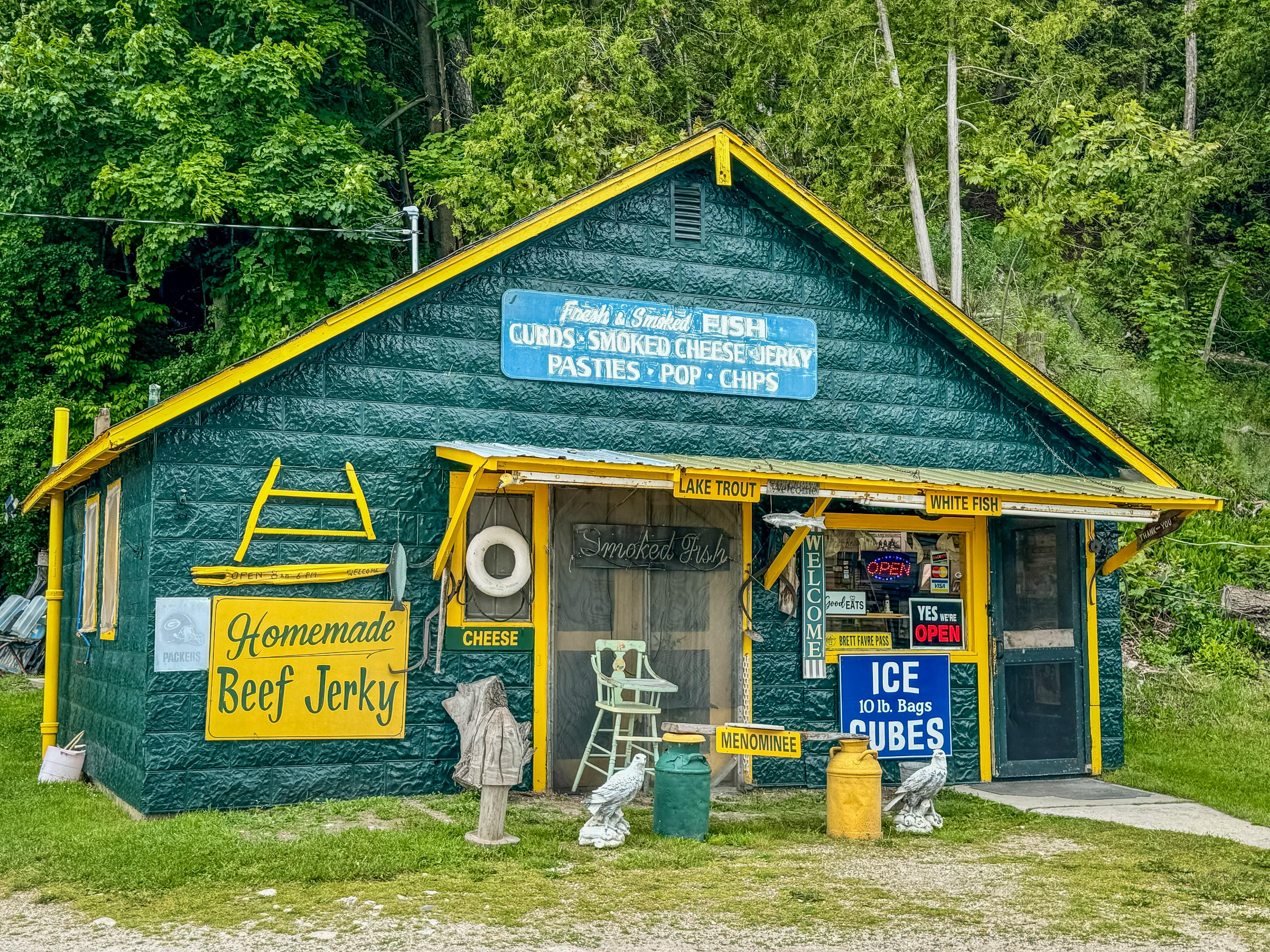 Image: fish_houses_12