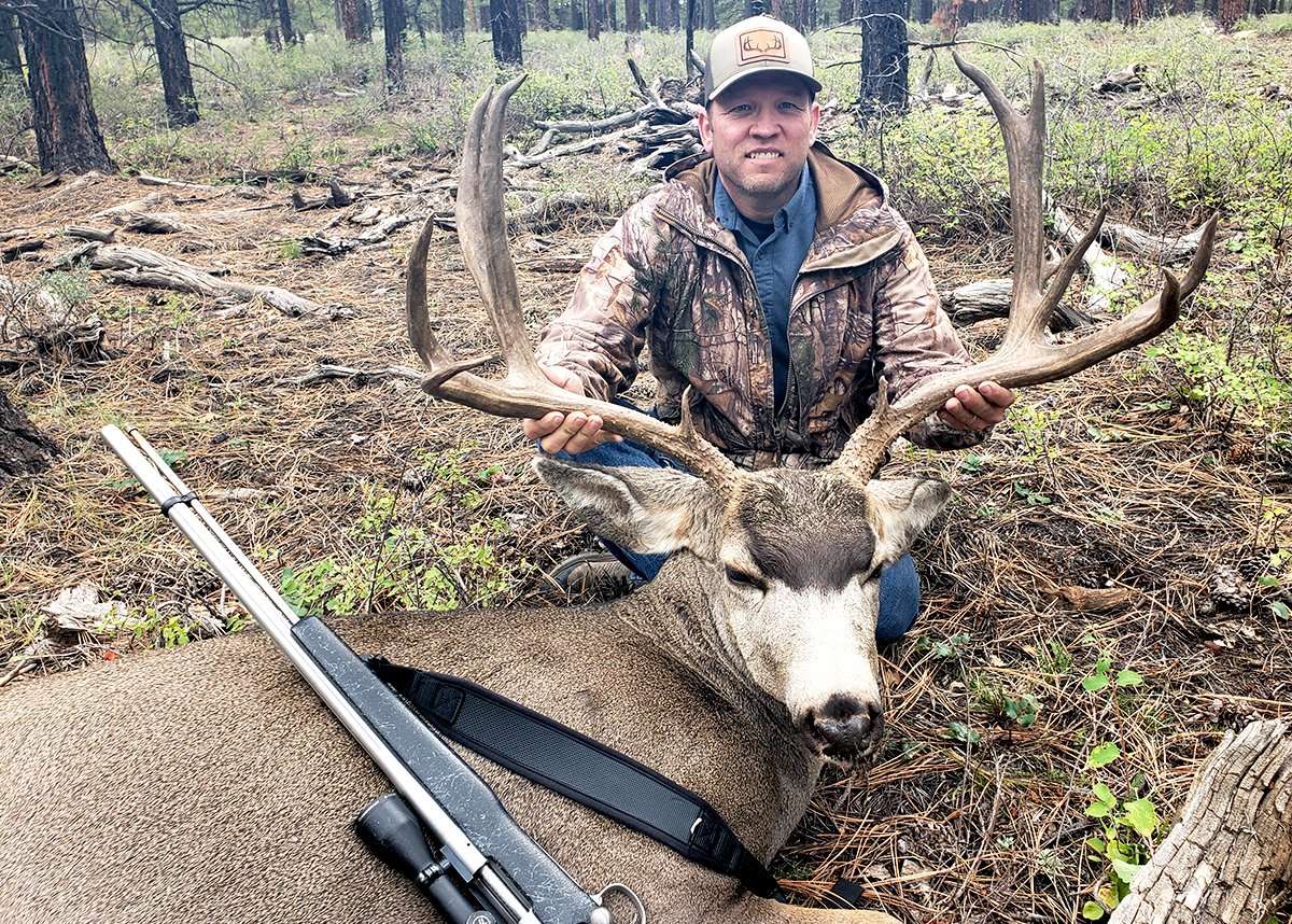 Utah has some giant mule deer, and this 33-inch-wide buck taken by resident Scott Flinders epitomizes the type of deer you hope to shoot after cashing in many bonus points. Image courtesy of Scott Flinders Utah has some giant mule deer, and this 33-inch-wide buck taken by resident Scott Flinders epitomizes the type of deer you hope to shoot after cashing in many bonus points. Image courtesy of Scott Flinders